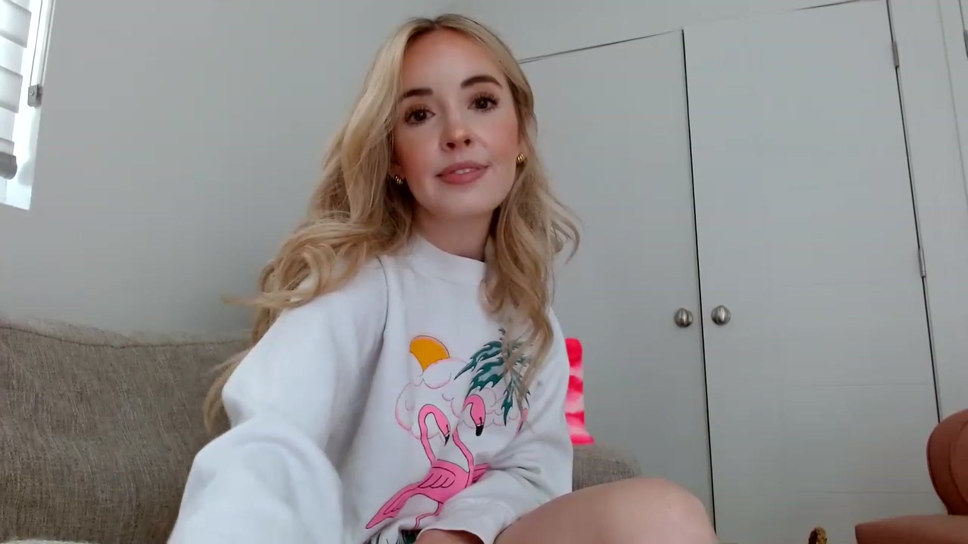 Gallery image thumbnail from Vegansoda's myfreecams stream on, 05/04/2023, 21:53 image 10 of 20