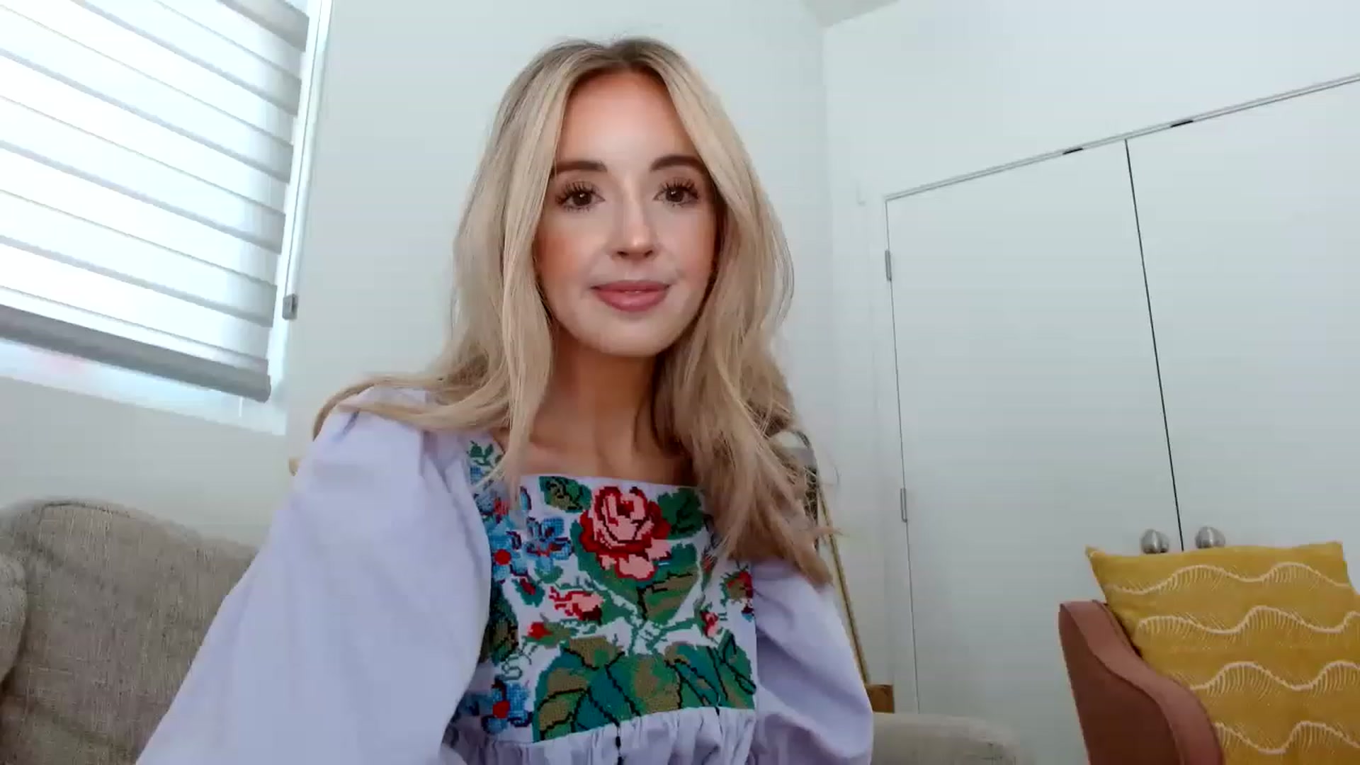 Gallery image thumbnail from Vegansoda's myfreecams stream on, 06/04/2023, 20:21 image 11 of 20