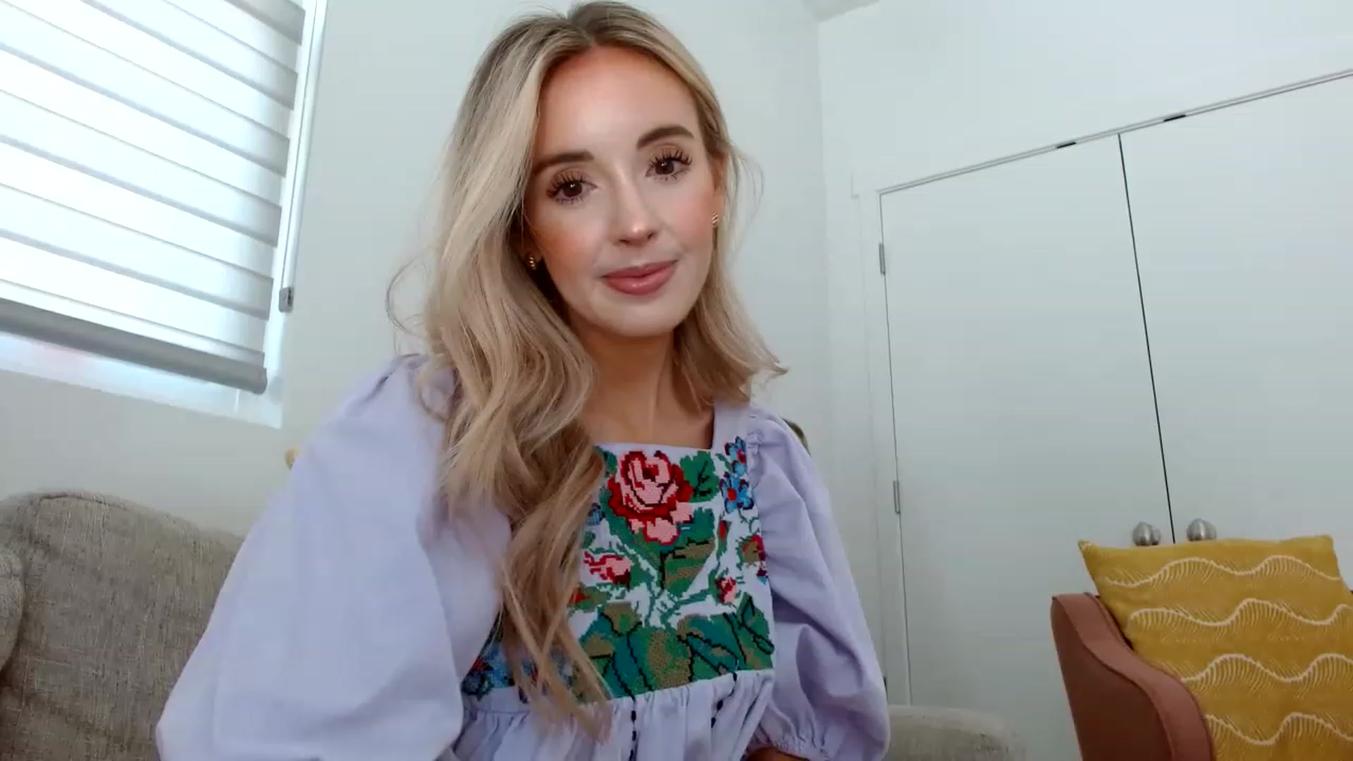 Gallery image thumbnail from Vegansoda's myfreecams stream on, 06/04/2023, 20:21 image 1 of 20