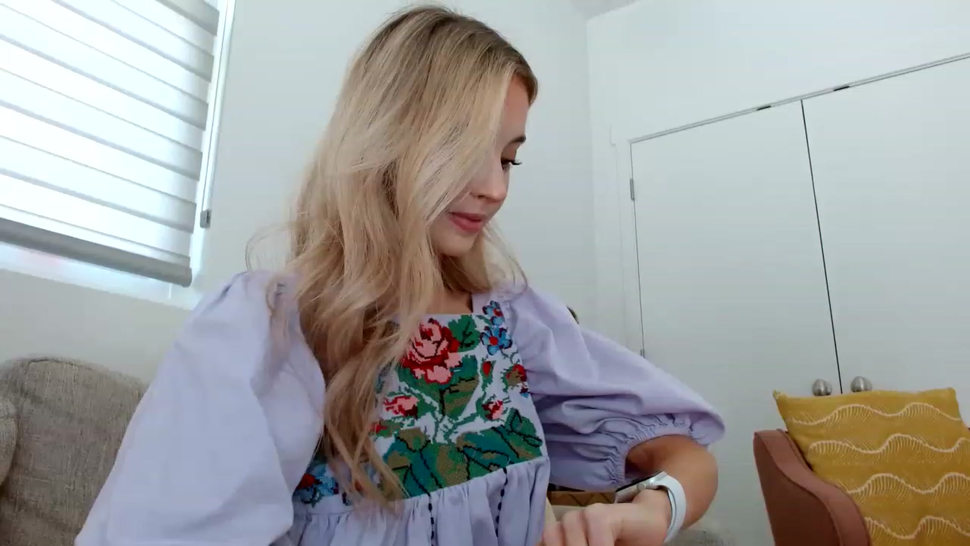 Gallery image thumbnail from Vegansoda's myfreecams stream on, 06/04/2023, 20:21 image 2 of 20