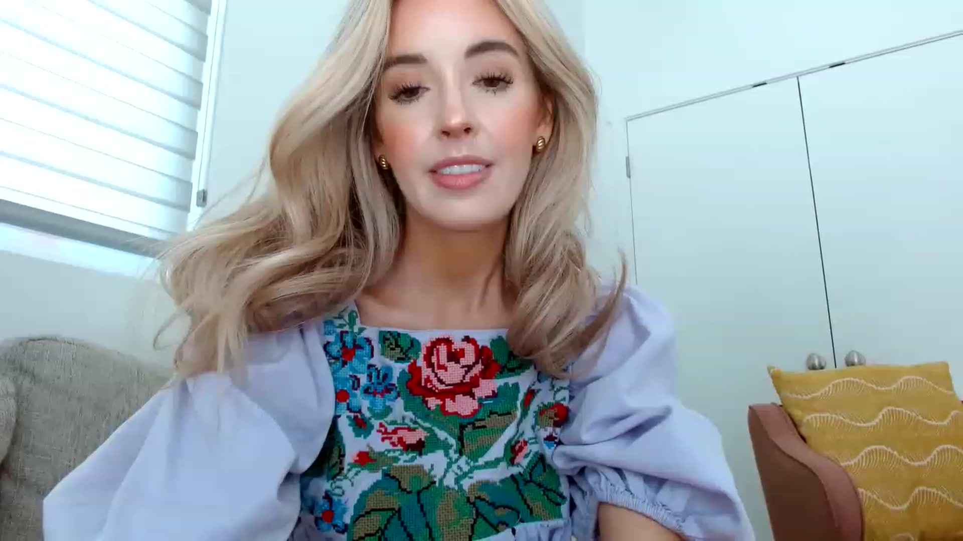 Gallery image thumbnail from Vegansoda's myfreecams stream on, 06/04/2023, 20:21 image 14 of 20