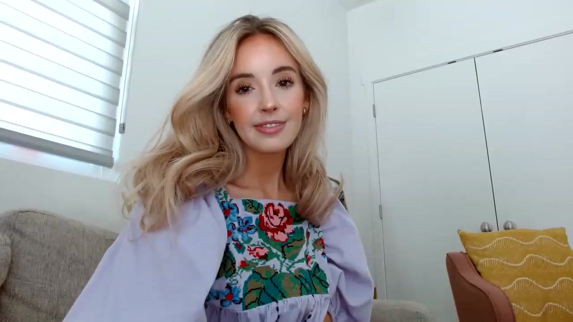 Gallery image thumbnail from Vegansoda's myfreecams stream on, 06/04/2023, 20:21 image 12 of 20