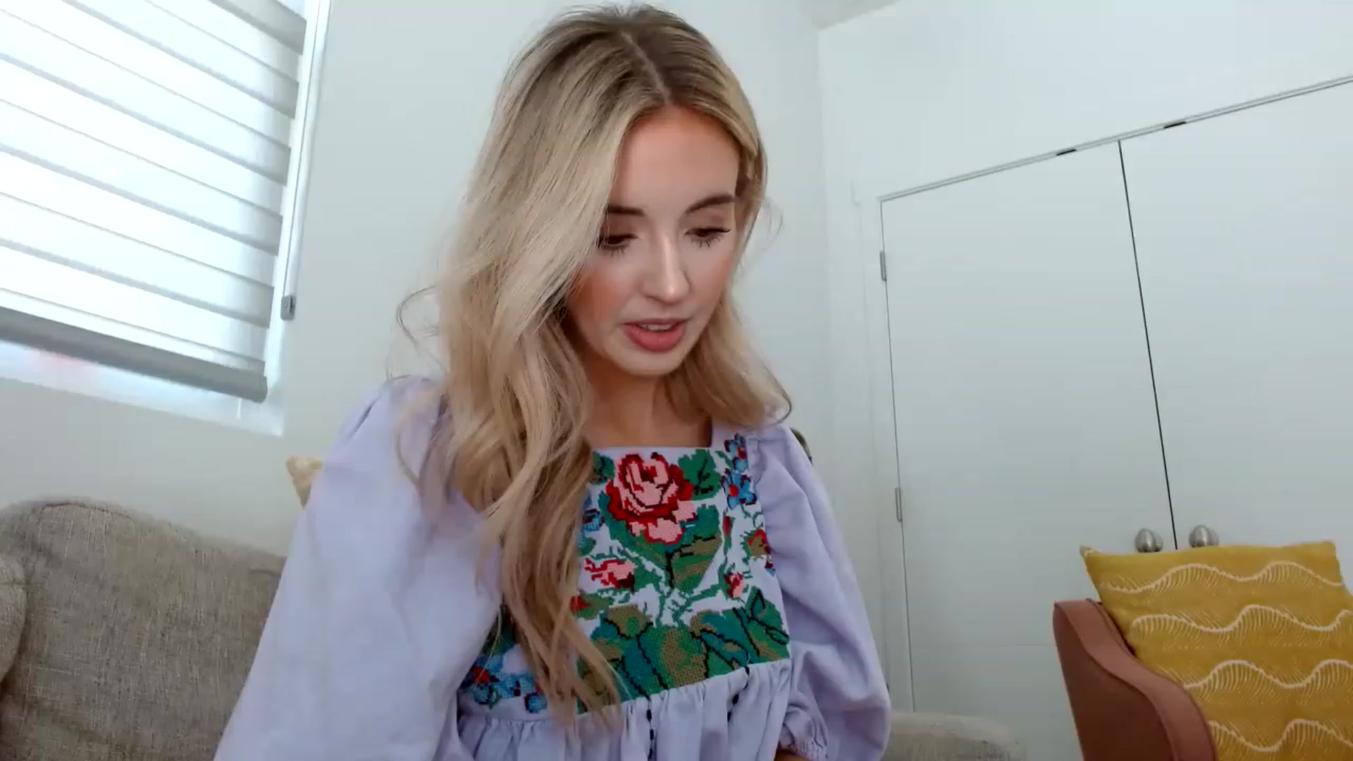 Gallery image thumbnail from Vegansoda's myfreecams stream on, 06/04/2023, 20:21 image 5 of 20