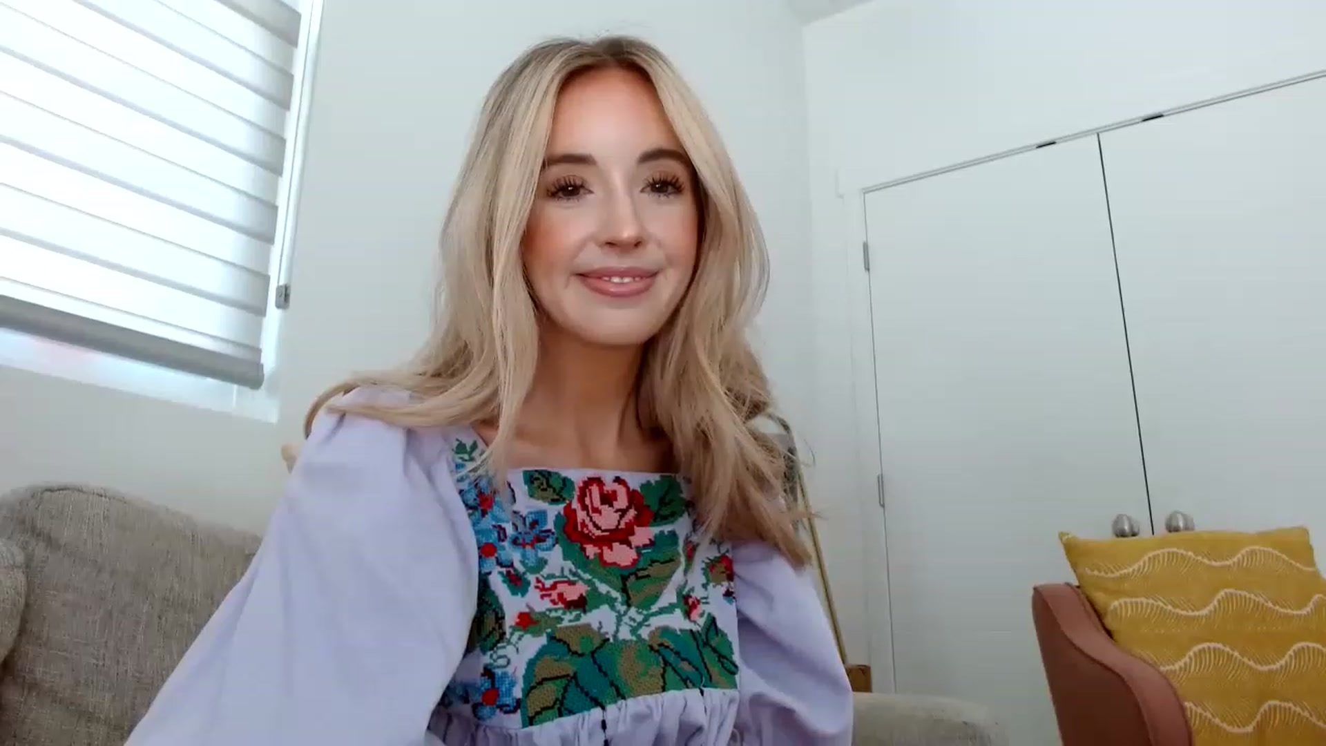 Gallery image thumbnail from Vegansoda's myfreecams stream on, 06/04/2023, 20:21 image 10 of 20