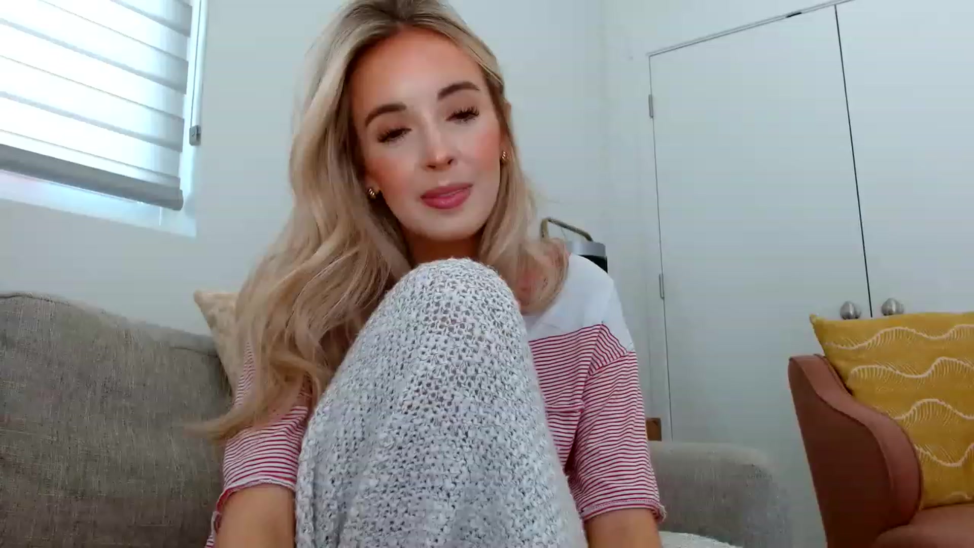 Gallery image thumbnail from Vegansoda's myfreecams stream on, 06/06/2023, 20:34 image 6 of 20