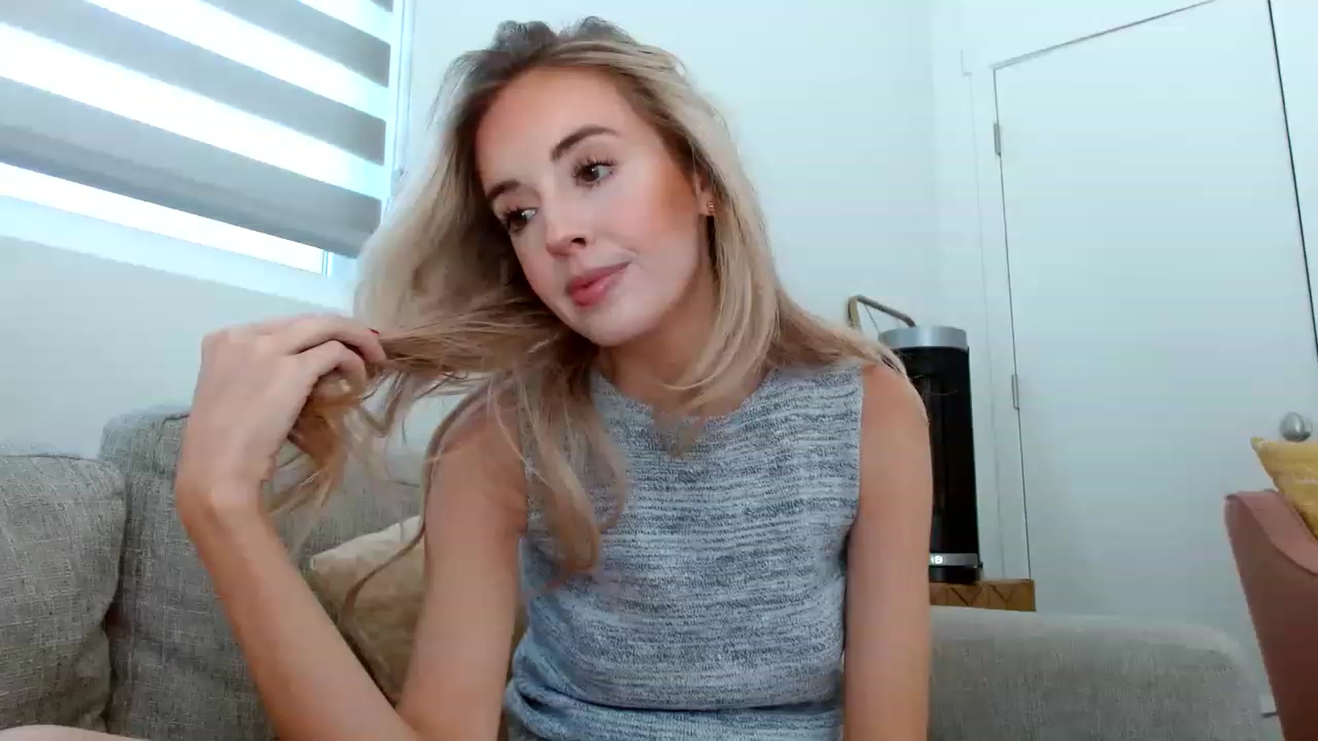 Gallery image thumbnail from Vegansoda's myfreecams stream on, 06/25/2023, 21:32 image 1 of 20