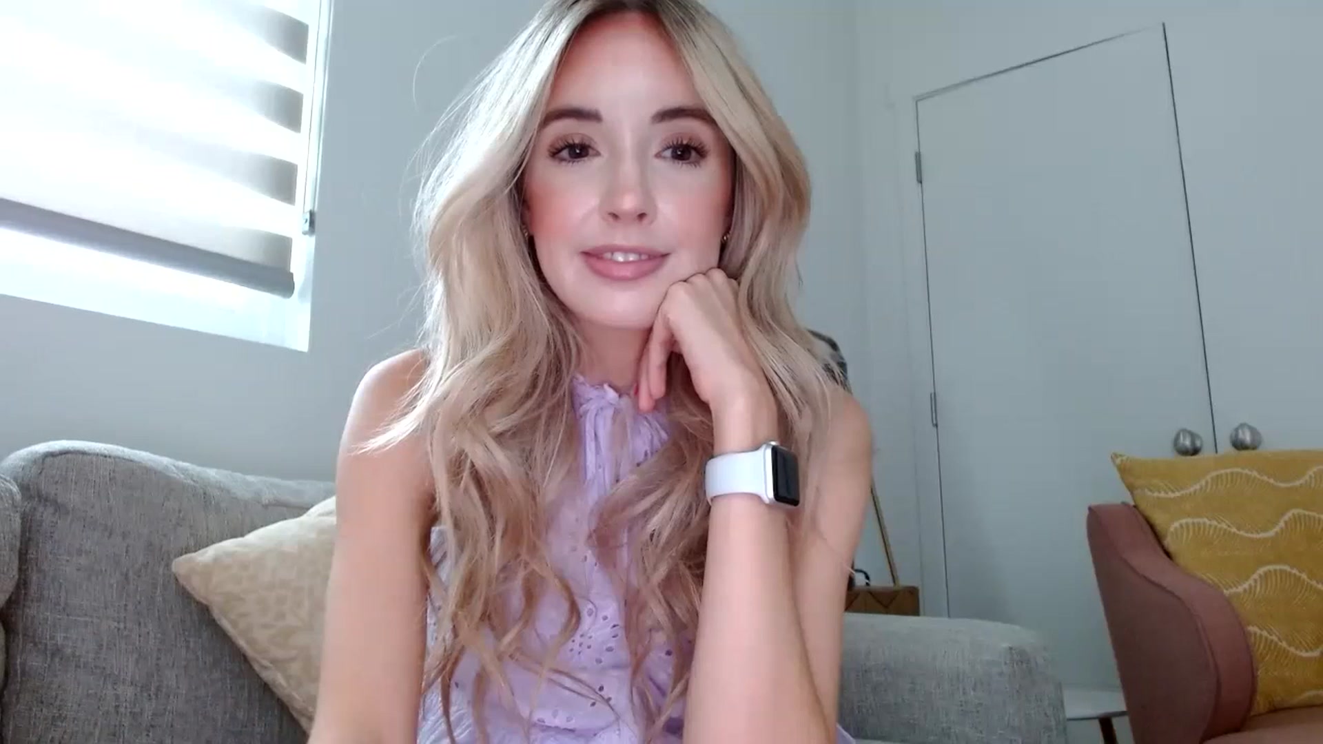 Gallery image thumbnail from Vegansoda's myfreecams stream on, 06/28/2023, 23:50 image 13 of 20