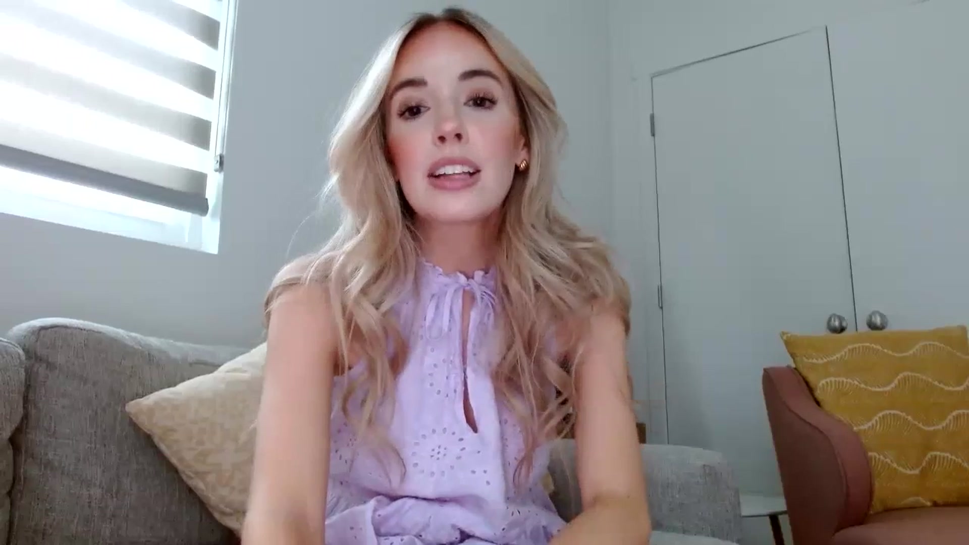 Gallery image thumbnail from Vegansoda's myfreecams stream on, 06/28/2023, 23:50 image 10 of 20