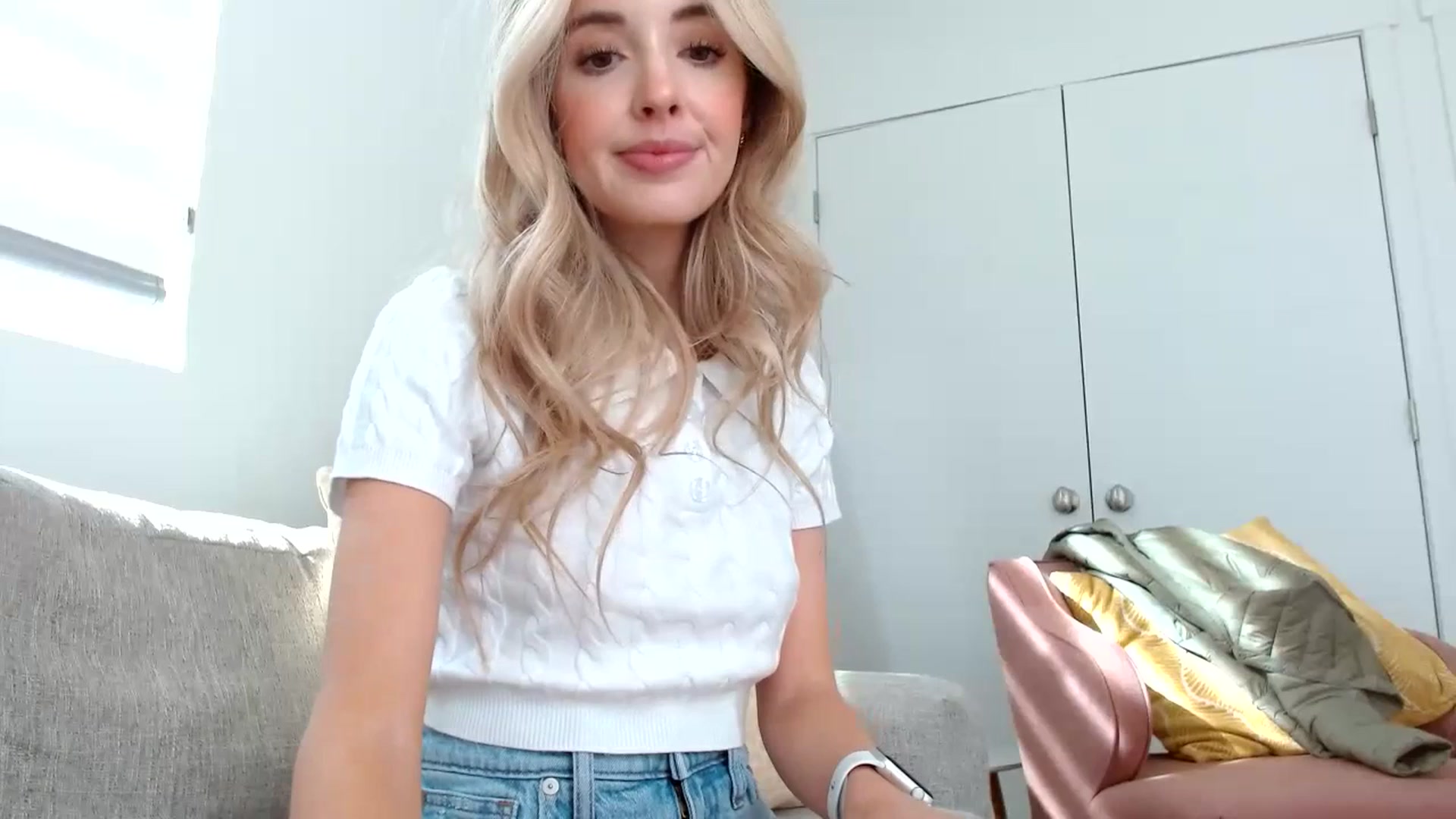 Gallery image thumbnail from Vegansoda's myfreecams stream on, 07/02/2023, 23:55 image 8 of 20