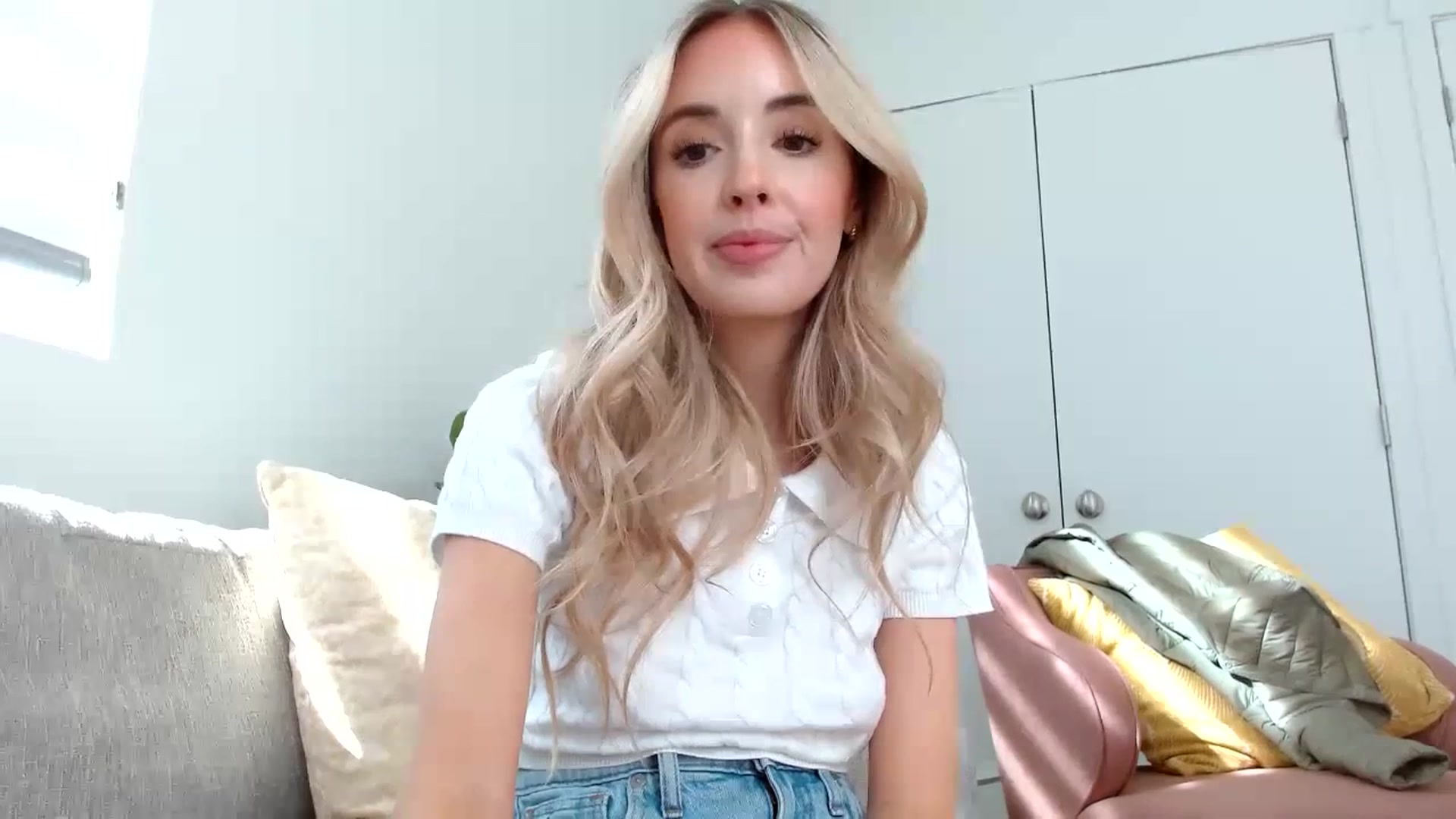 Gallery image thumbnail from Vegansoda's myfreecams stream on, 07/02/2023, 23:55 image 16 of 20