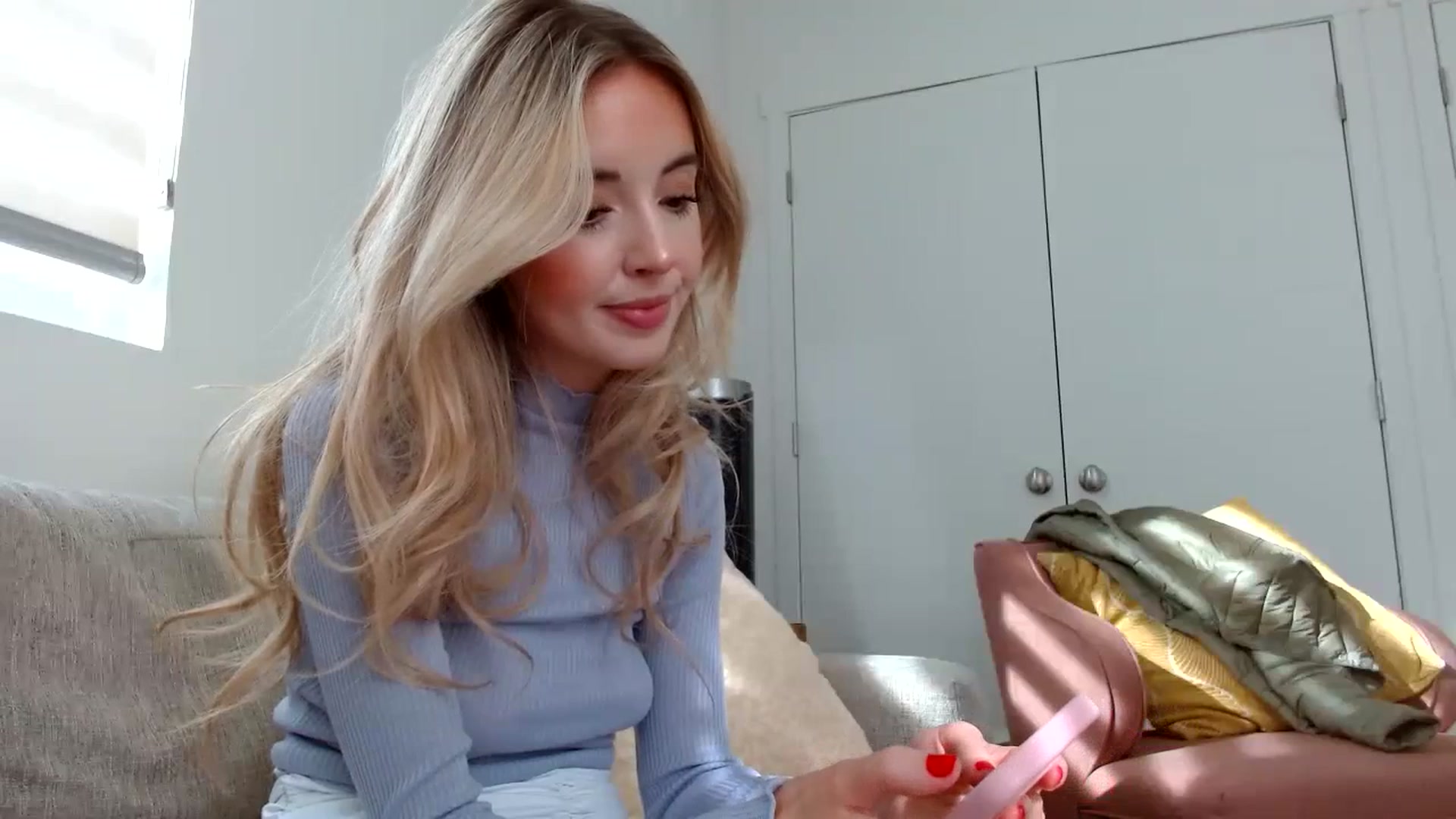 Gallery image thumbnail from Vegansoda's myfreecams stream on, 07/04/2023, 24:26 image 18 of 20
