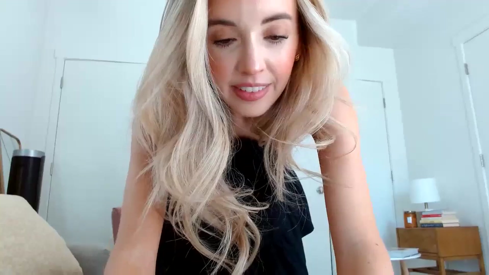 Gallery image thumbnail from Vegansoda's myfreecams stream on, 07/05/2023, 24:04 image 3 of 20