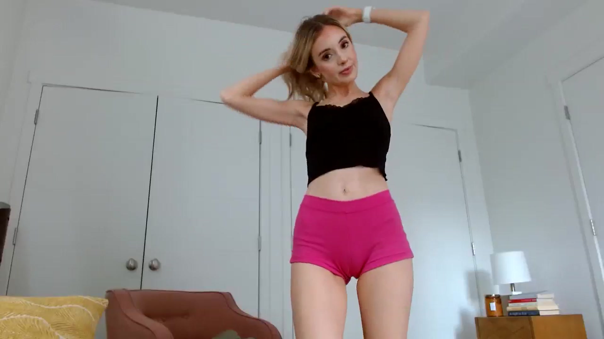 Gallery image thumbnail from Vegansoda's myfreecams stream on, 07/25/2023, 24:10 image 6 of 20