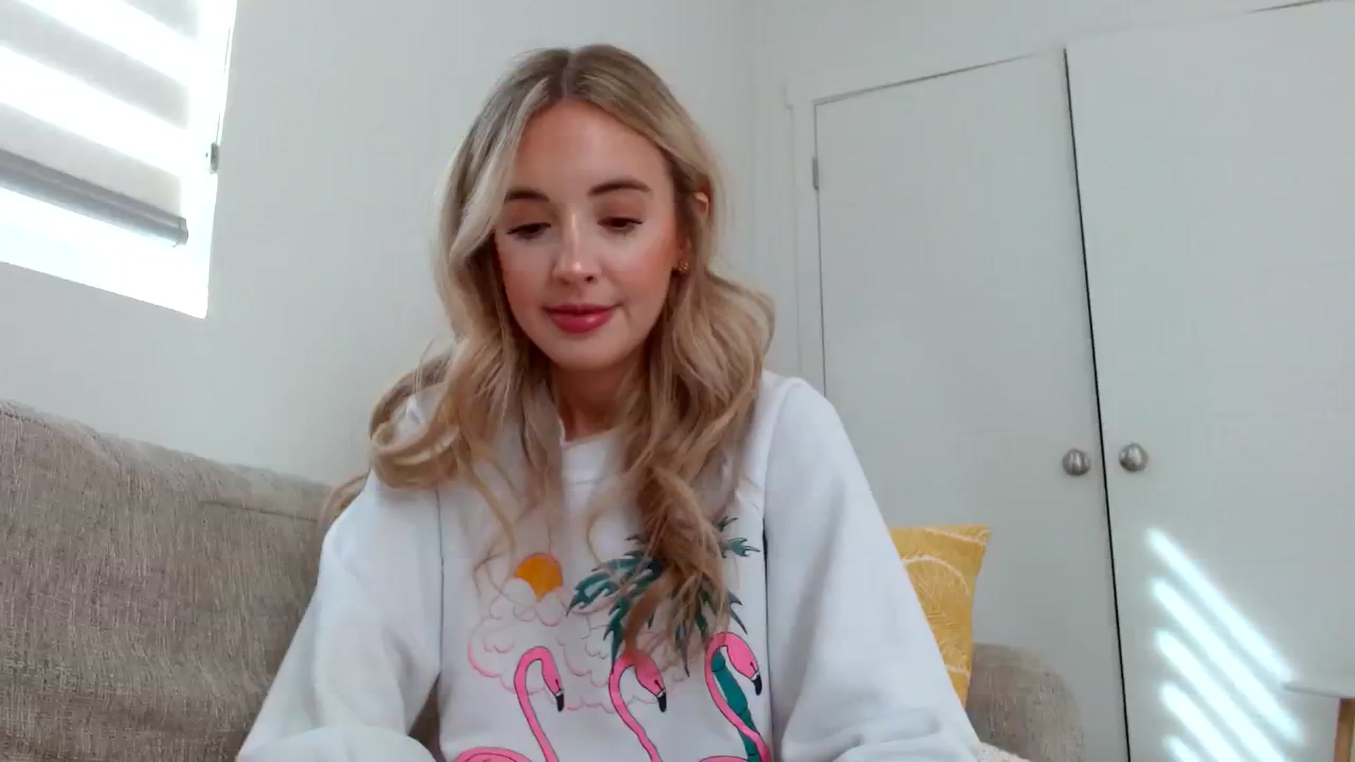 Gallery image thumbnail from Vegansoda's myfreecams stream on, 08/15/2023, 24:10 image 1 of 20