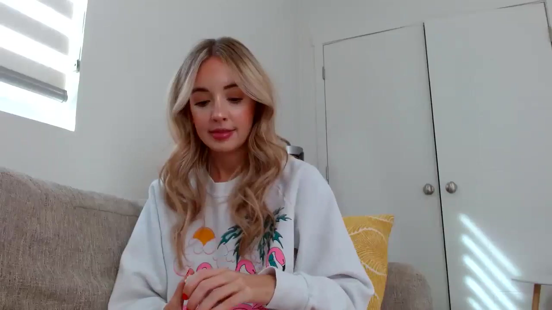 Gallery image thumbnail from Vegansoda's myfreecams stream on, 08/15/2023, 24:10 image 2 of 20