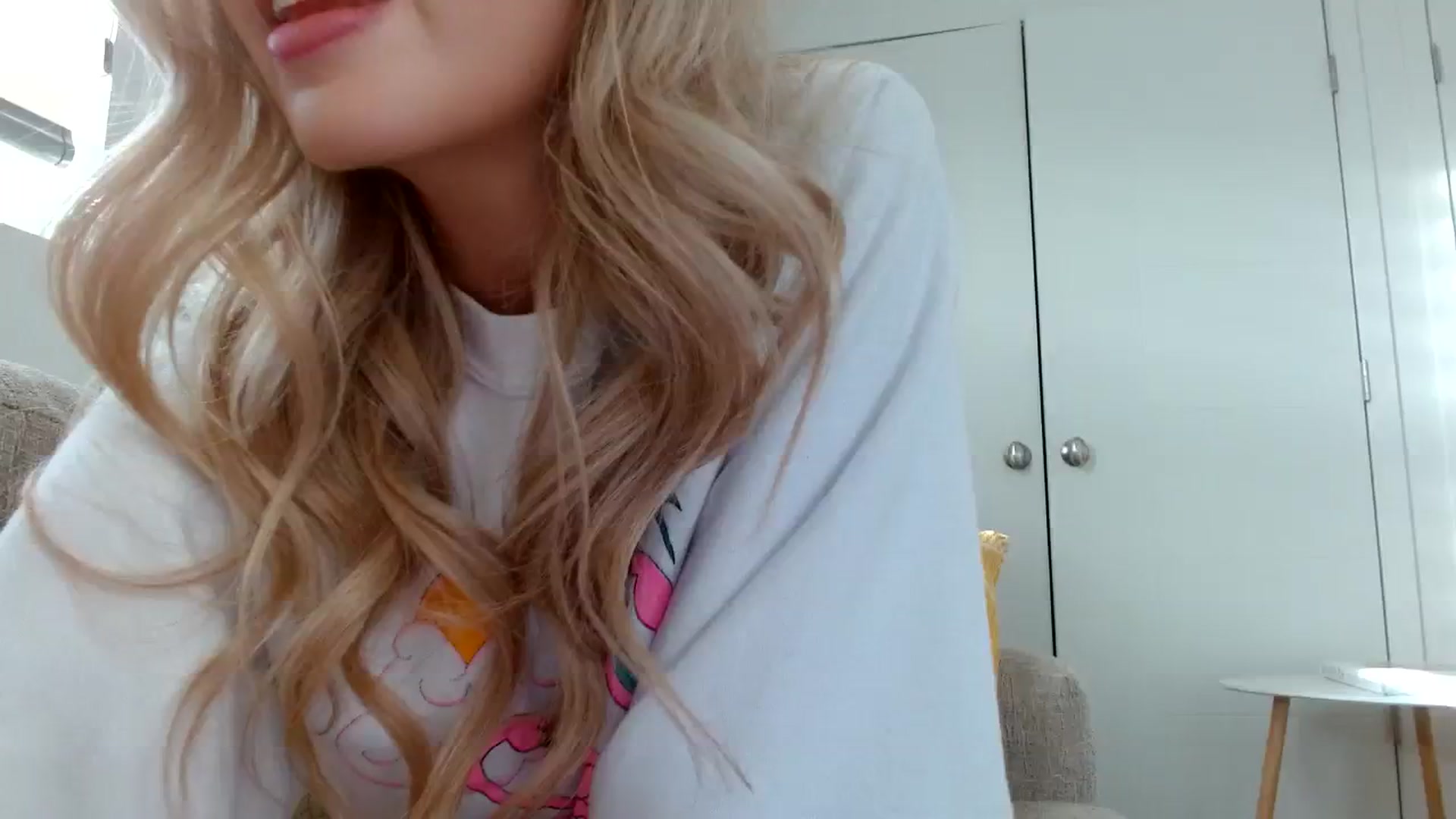 Gallery image thumbnail from Vegansoda's myfreecams stream on, 08/15/2023, 01:26 image 3 of 20