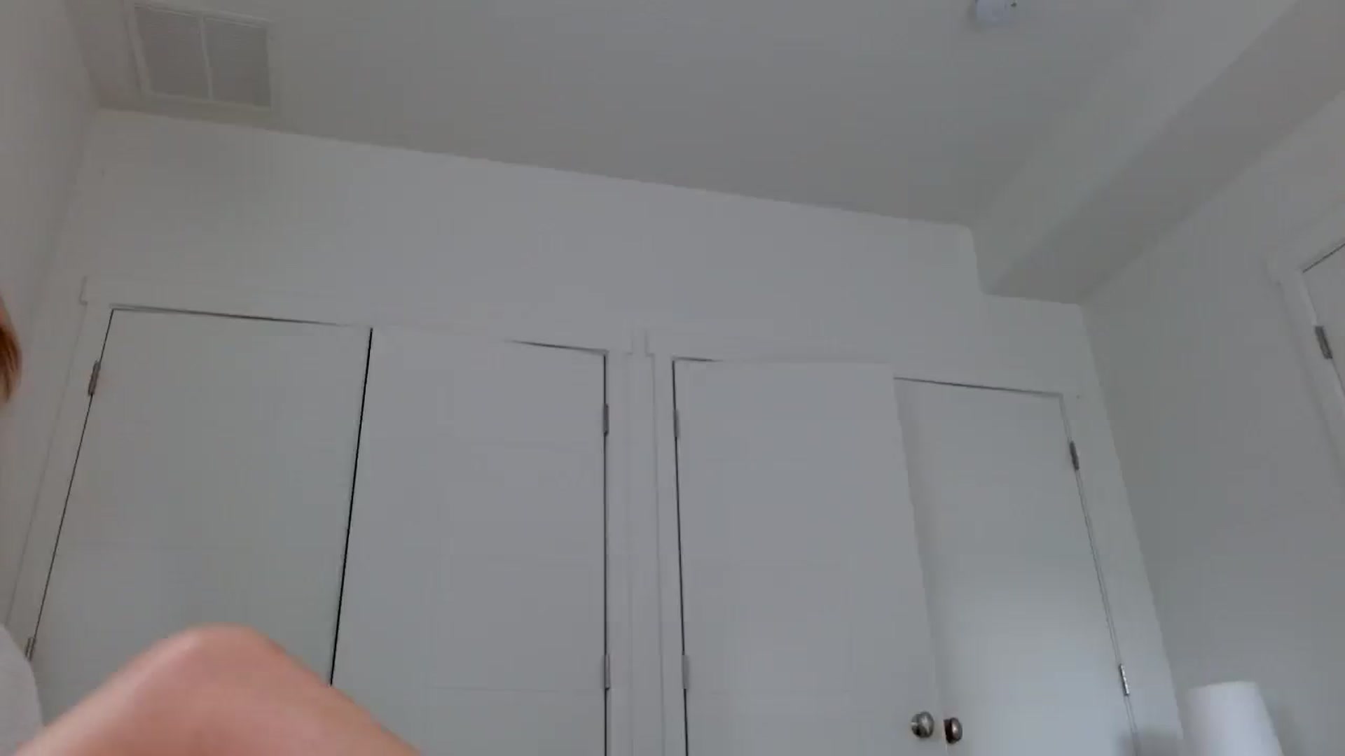 Gallery image thumbnail from Vegansoda's myfreecams stream on, 08/18/2023, 24:31 image 14 of 20