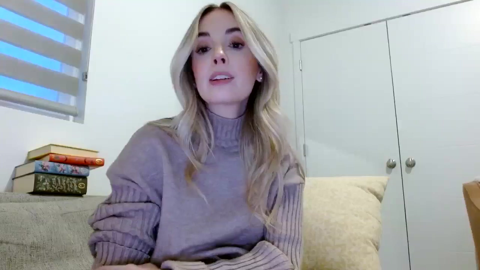 Gallery image thumbnail from Vegansoda's myfreecams stream on, 12/03/2023, 24:25 image 3 of 20