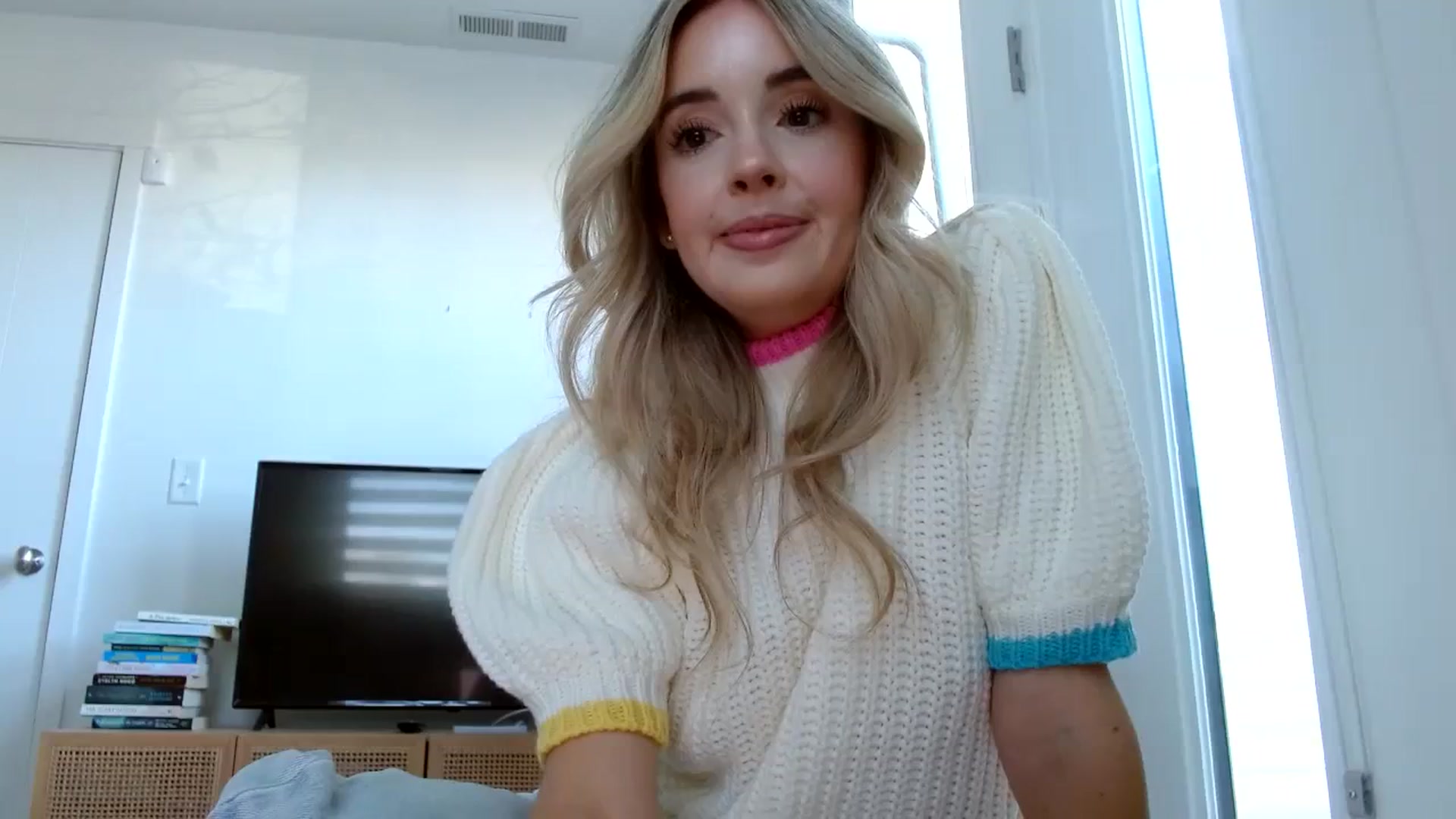 Gallery image thumbnail from Vegansoda's myfreecams stream on, 12/05/2023, 21:15 image 19 of 20