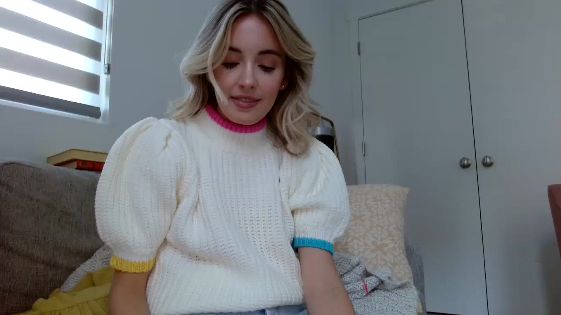 Gallery image thumbnail from Vegansoda's myfreecams stream on, 12/05/2023, 22:11 image 4 of 20