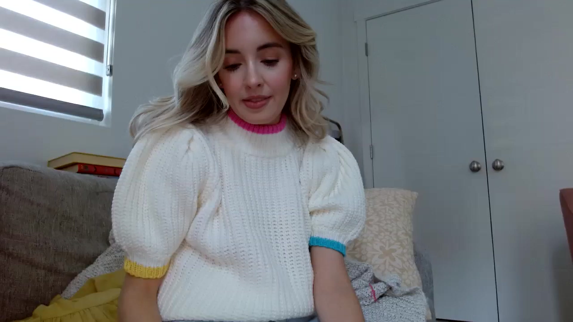 Gallery image thumbnail from Vegansoda's myfreecams stream on, 12/05/2023, 22:11 image 3 of 20
