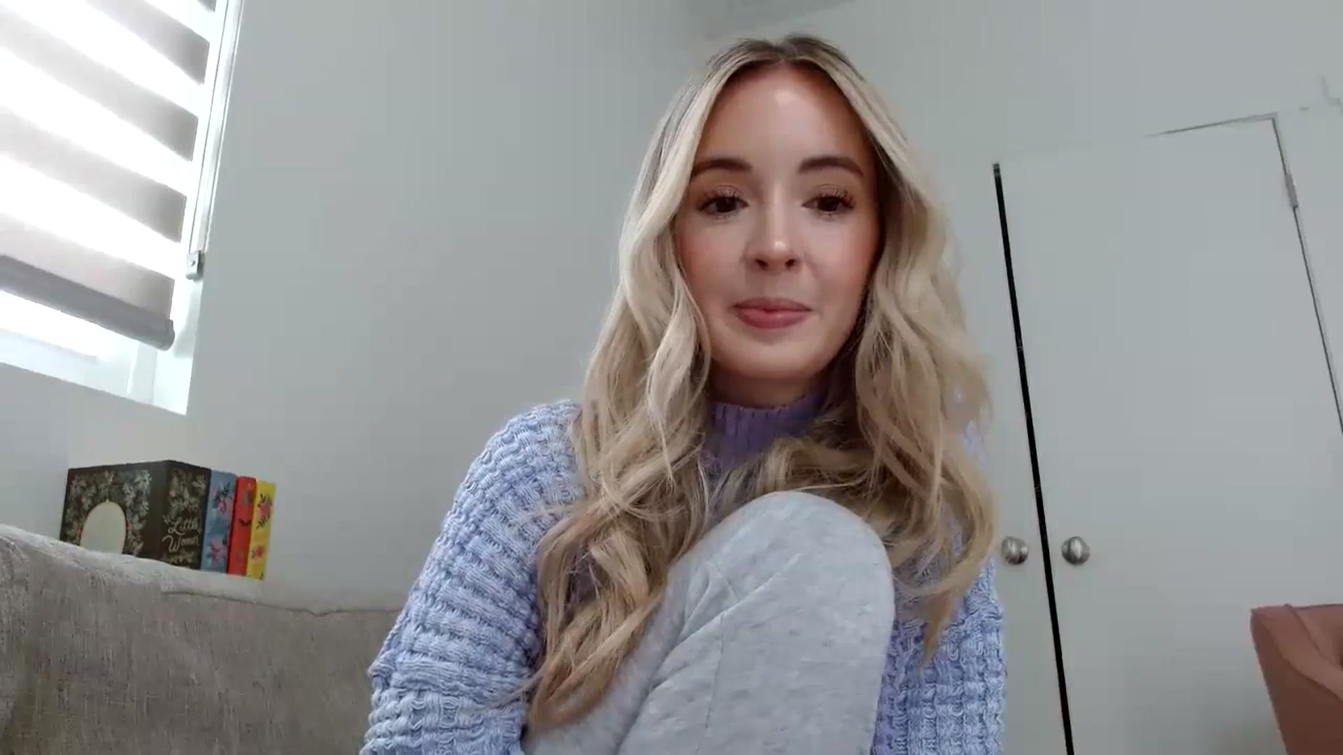 Gallery image thumbnail from Vegansoda's myfreecams stream on, 01/20/2024, 21:12 image 16 of 20