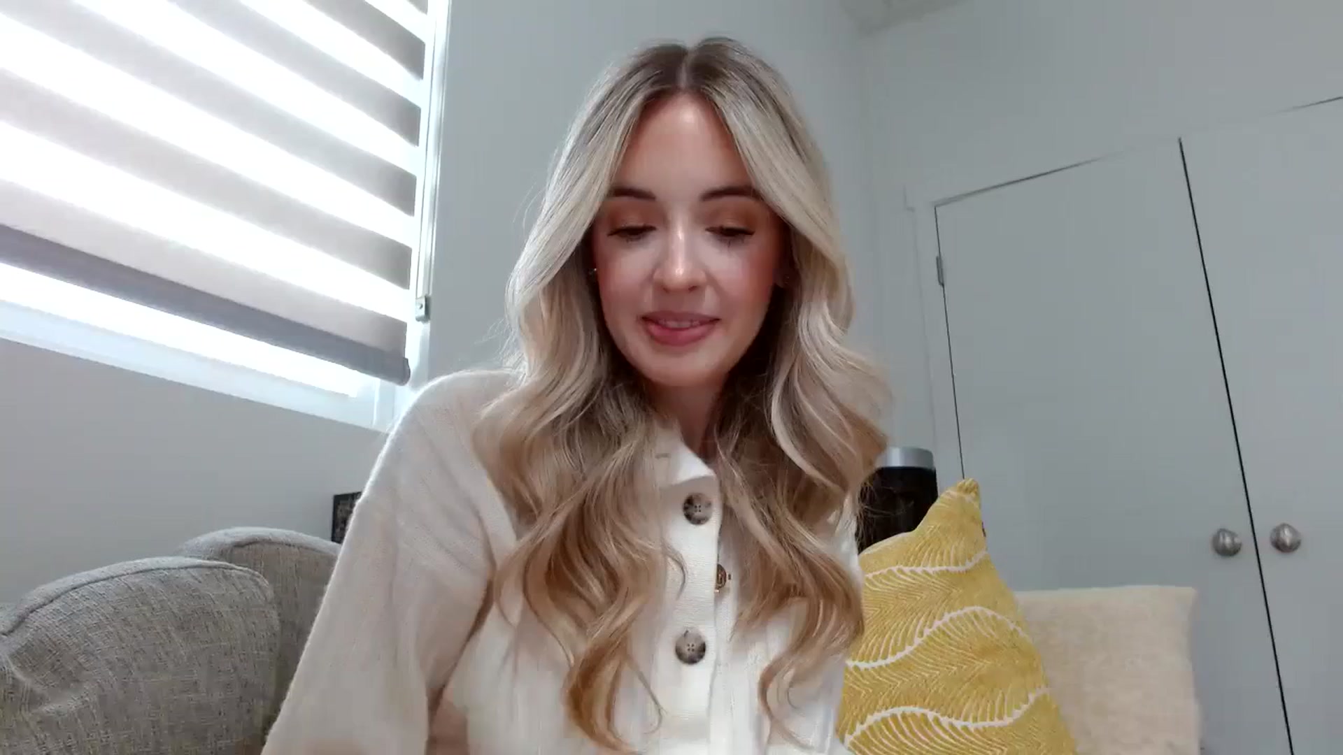 Gallery image thumbnail from Vegansoda's myfreecams stream on, 02/01/2024, 20:30 image 4 of 20