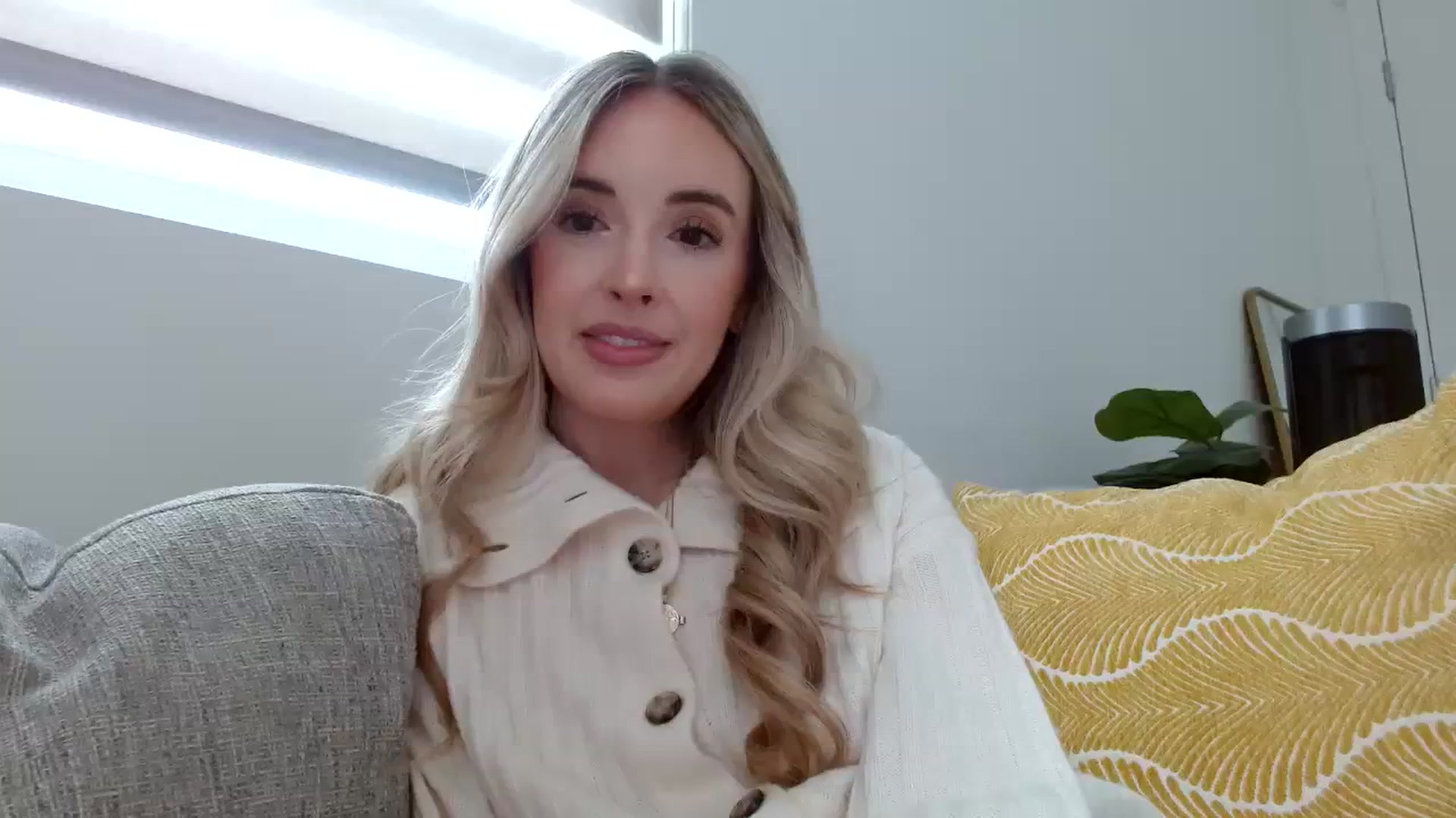 Gallery image thumbnail from Vegansoda's myfreecams stream on, 02/01/2024, 20:30 image 18 of 20