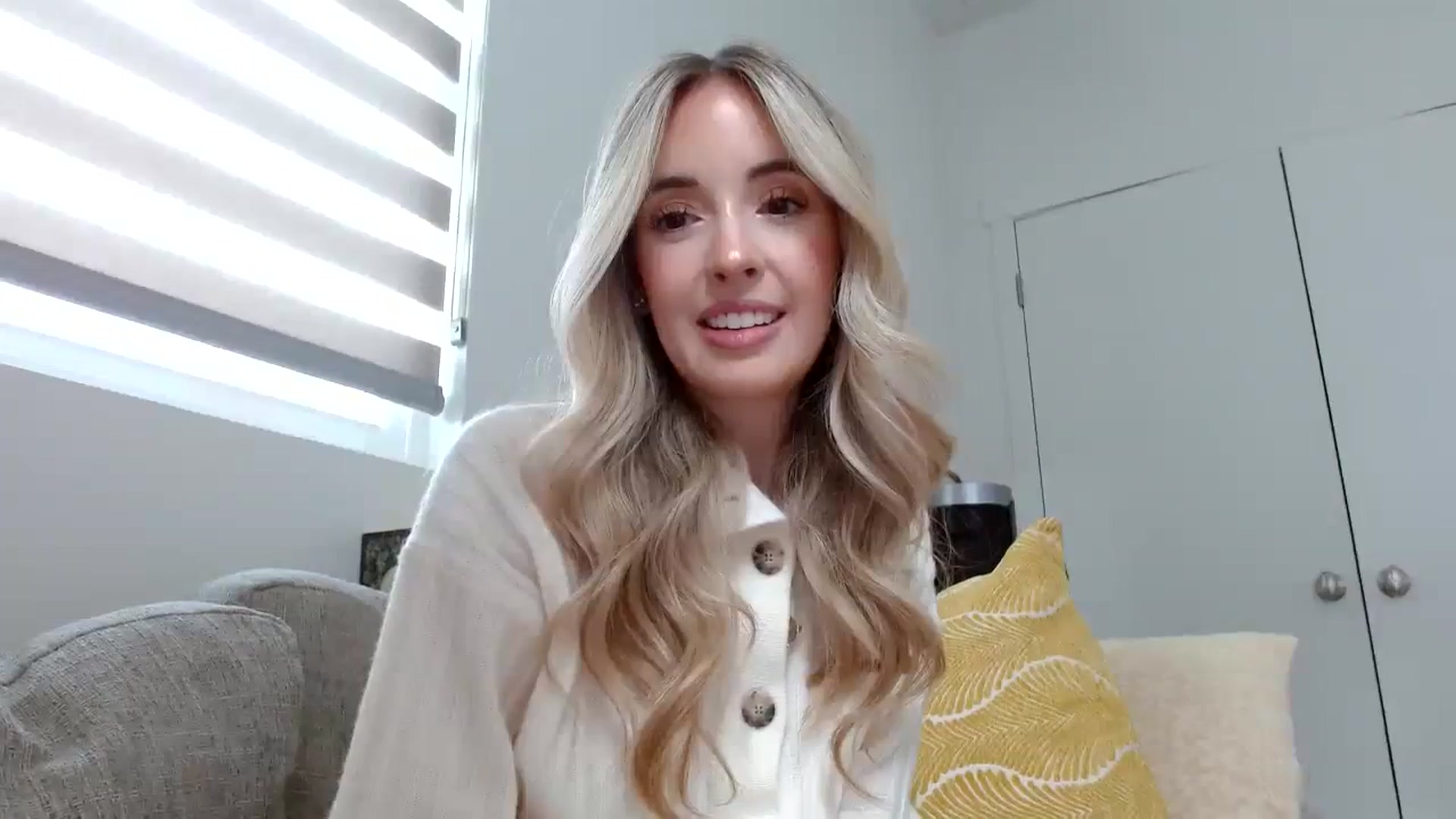 Gallery image thumbnail from Vegansoda's myfreecams stream on, 02/01/2024, 20:30 image 5 of 20