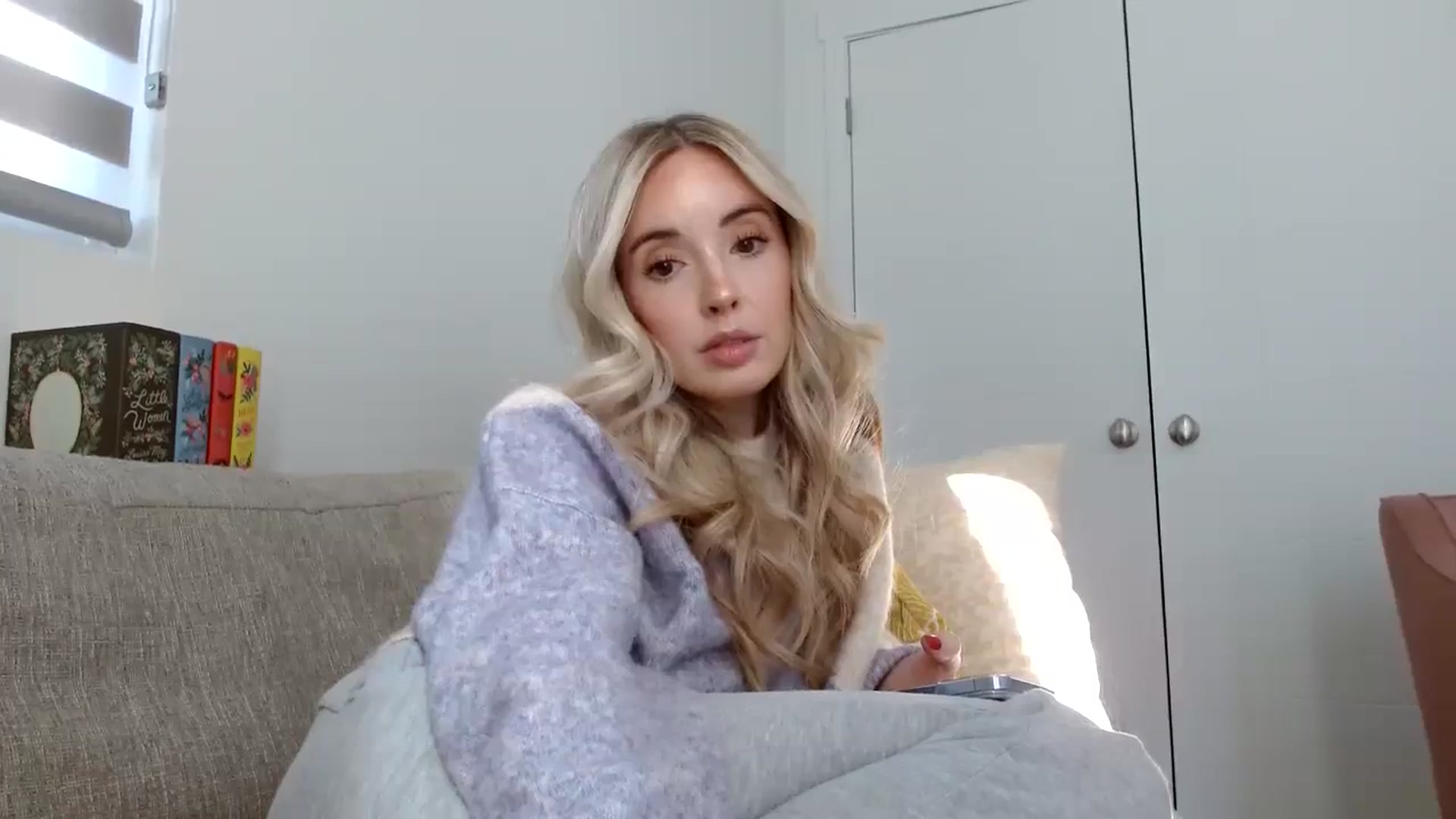 Gallery image thumbnail from Vegansoda's myfreecams stream on, 02/10/2024, 22:22 image 5 of 20