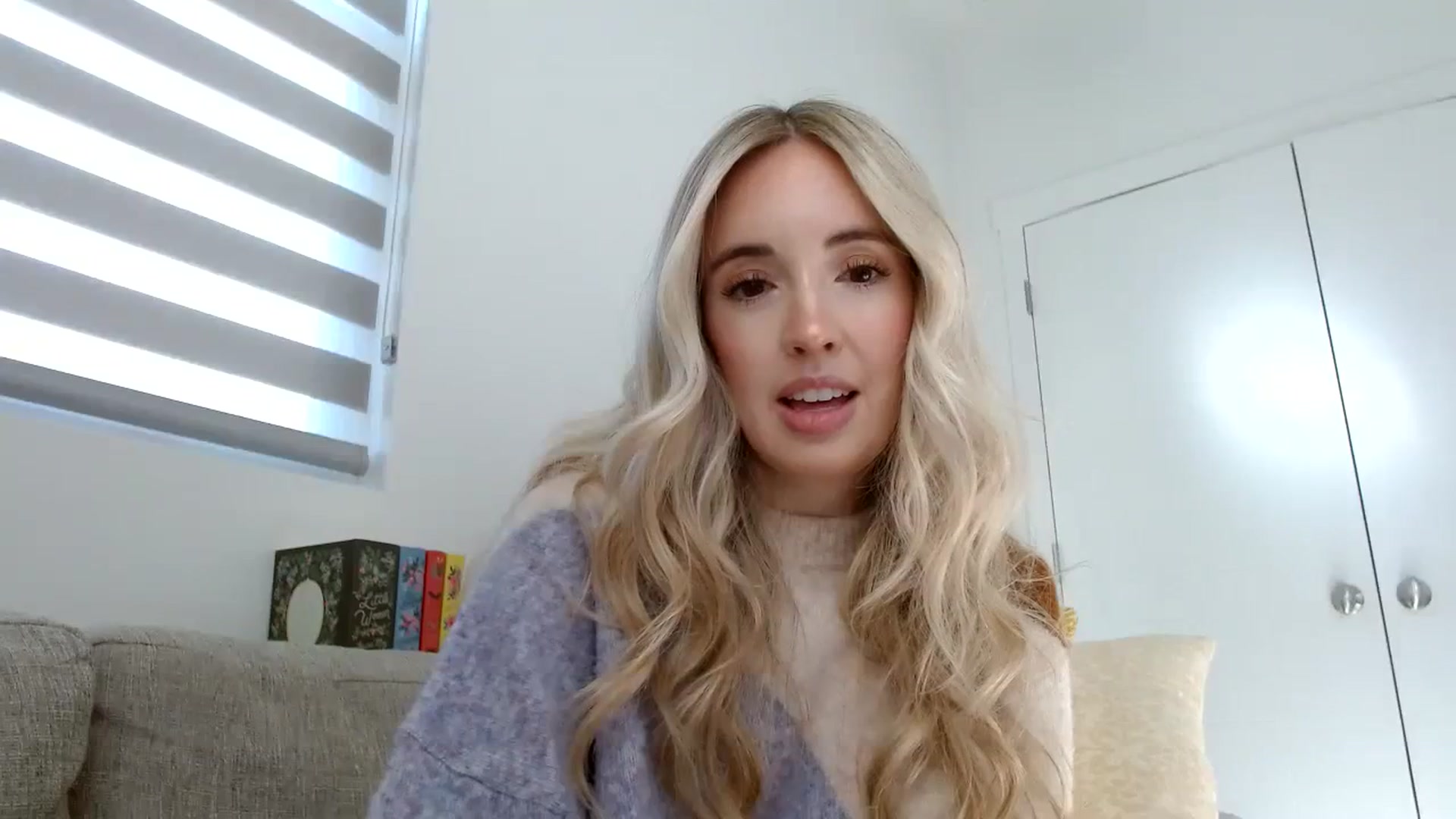 Gallery image thumbnail from Vegansoda's myfreecams stream on, 02/10/2024, 22:22 image 12 of 20