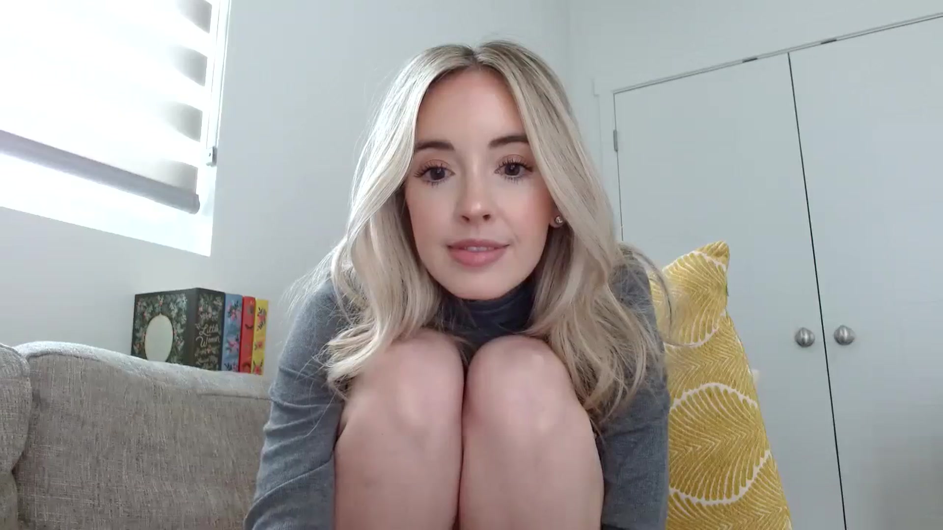 Gallery image thumbnail from Vegansoda's myfreecams stream on, 02/16/2024, 20:02 image 15 of 20