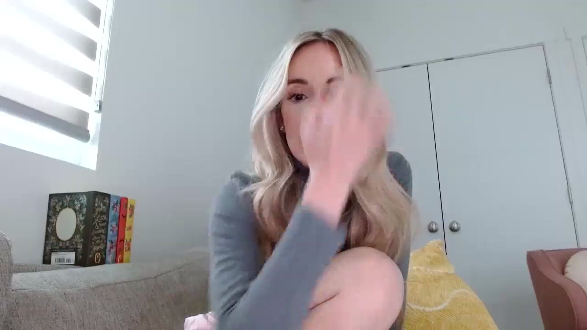 Gallery image thumbnail from Vegansoda's myfreecams stream on, 02/16/2024, 22:28 image 20 of 20
