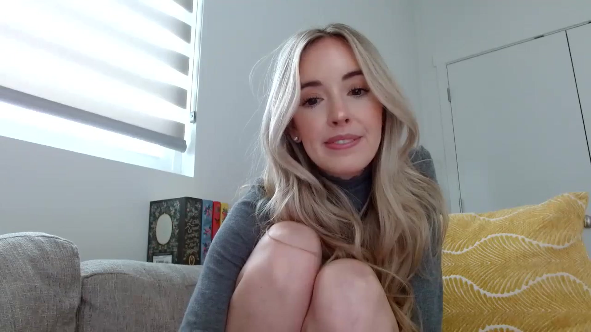 Gallery image thumbnail from Vegansoda's myfreecams stream on, 02/16/2024, 22:28 image 14 of 20