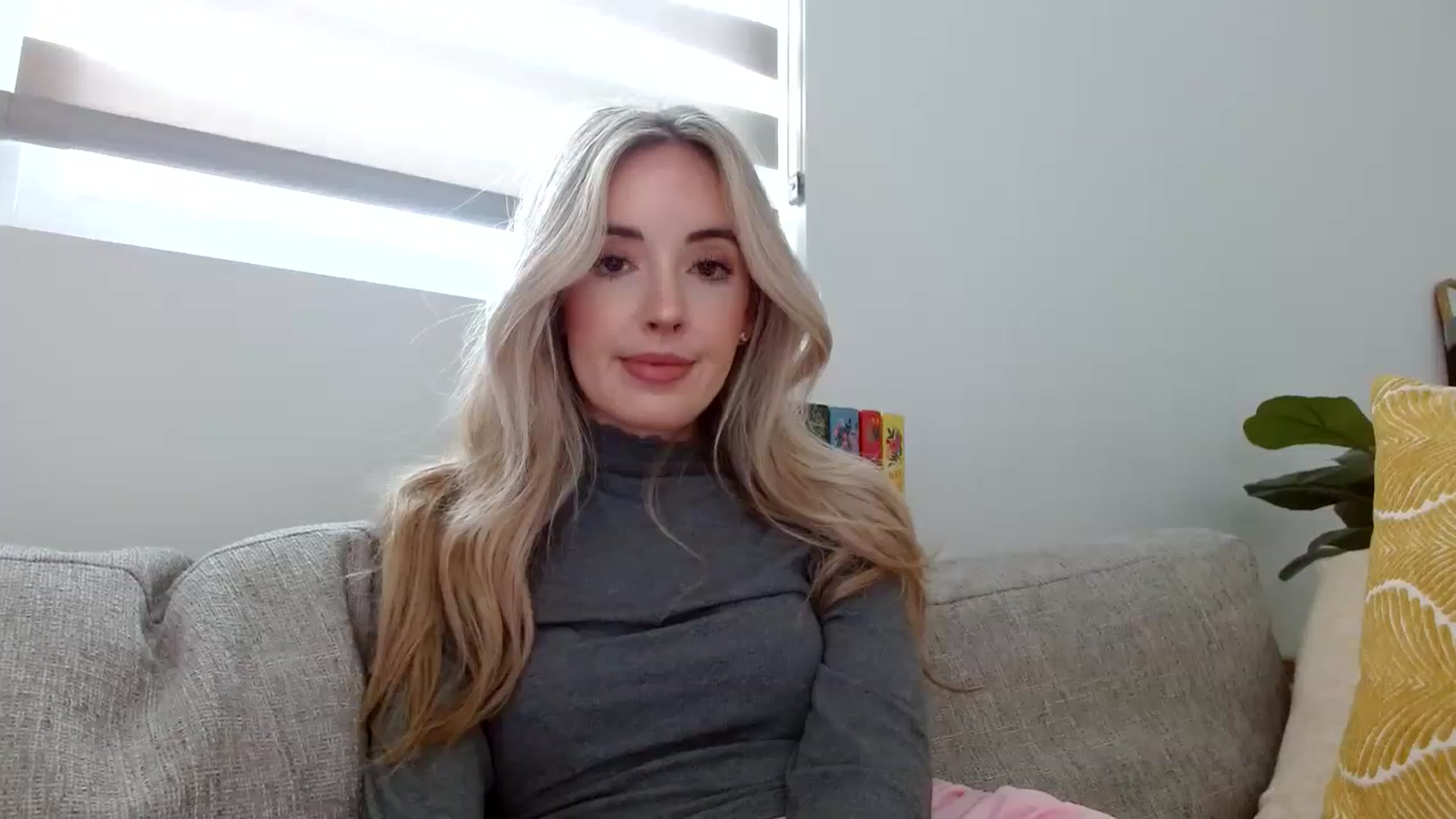 Gallery image thumbnail from Vegansoda's myfreecams stream on, 02/16/2024, 22:28 image 9 of 20