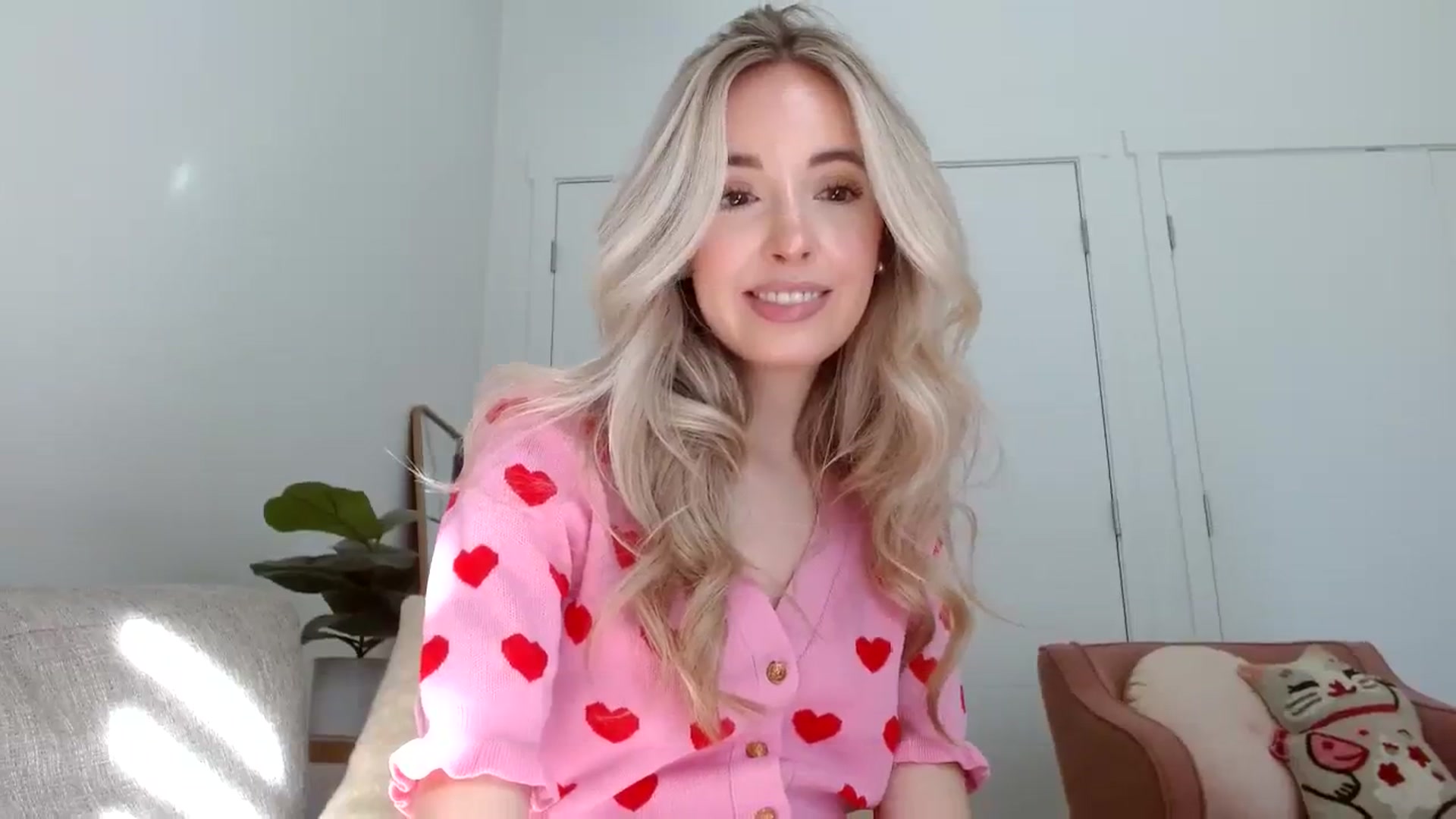 Gallery image thumbnail from Vegansoda's myfreecams stream on, 02/19/2024, 20:56 image 19 of 20