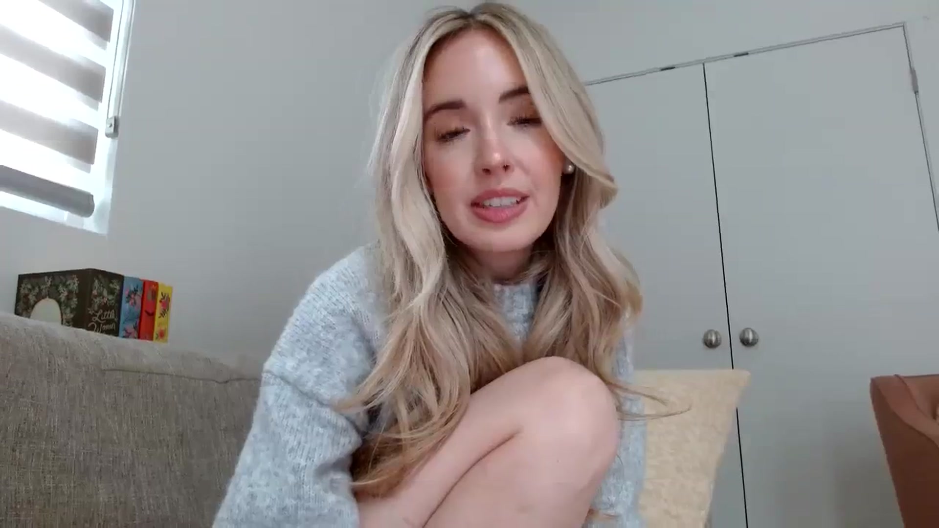 Gallery image thumbnail from Vegansoda's myfreecams stream on, 02/20/2024, 23:12 image 14 of 20