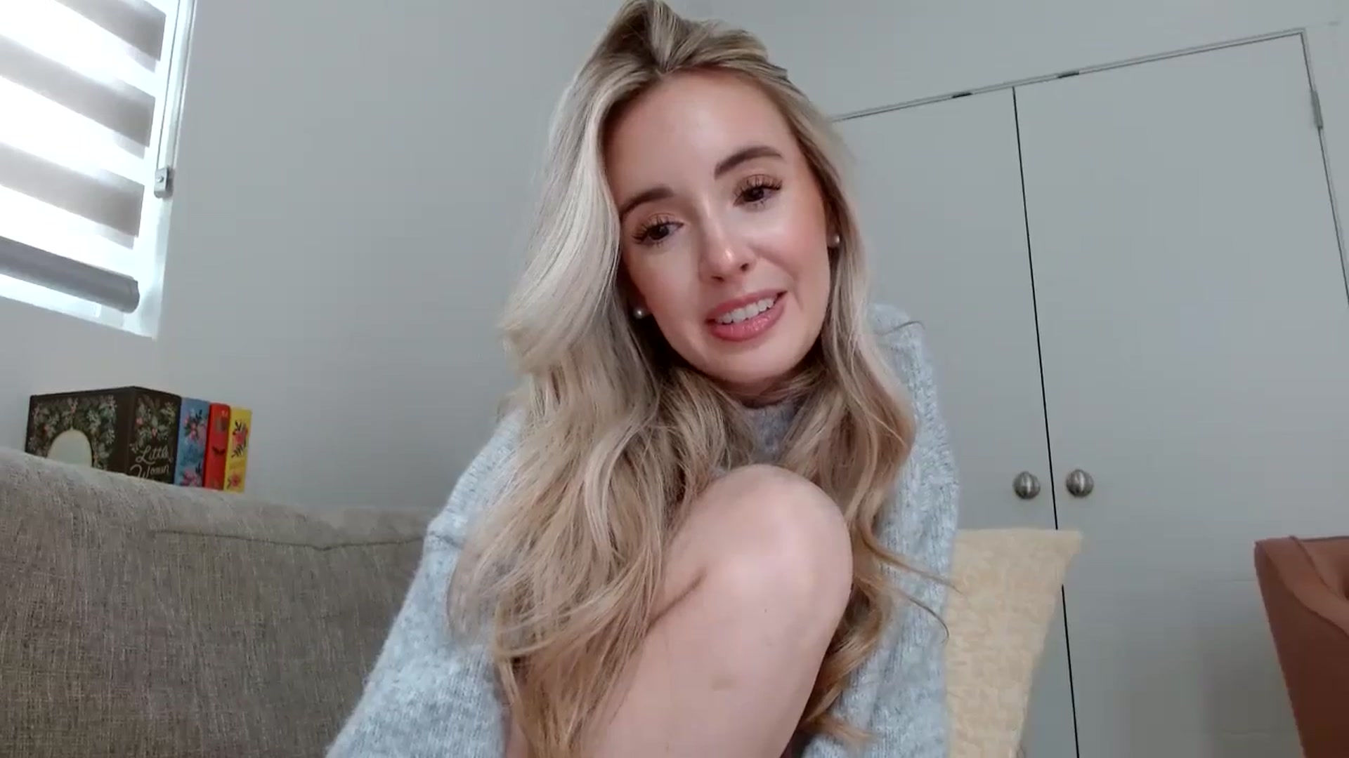 Gallery image thumbnail from Vegansoda's myfreecams stream on, 02/20/2024, 23:12 image 18 of 20