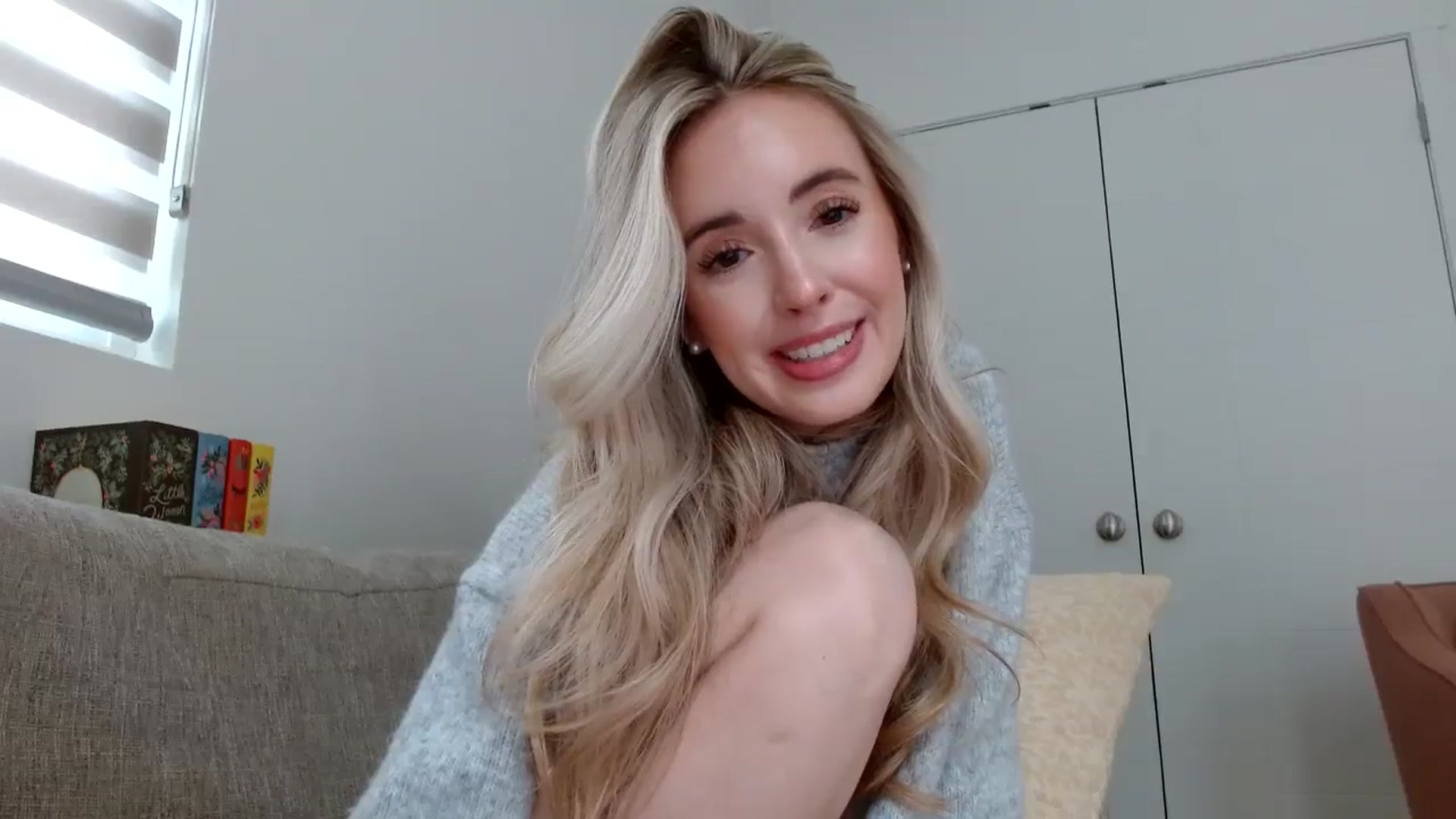 Gallery image thumbnail from Vegansoda's myfreecams stream on, 02/20/2024, 23:12 image 19 of 20
