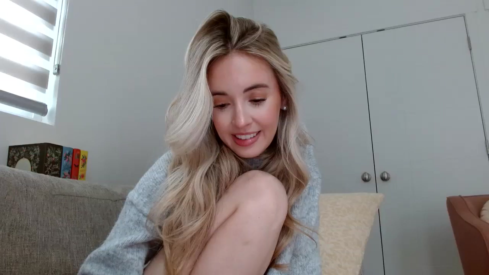 Gallery image thumbnail from Vegansoda's myfreecams stream on, 02/20/2024, 23:12 image 20 of 20