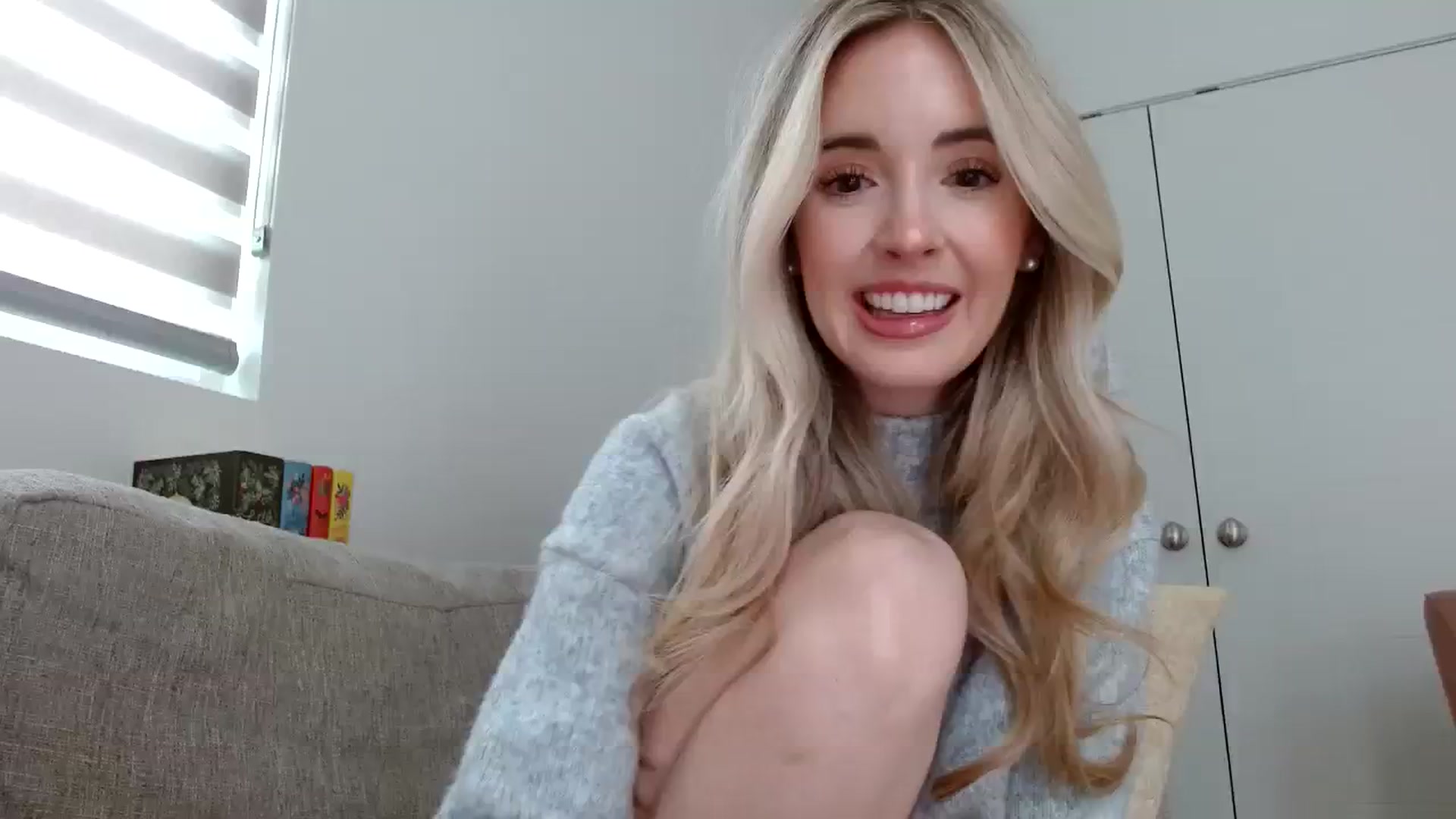 Gallery image thumbnail from Vegansoda's myfreecams stream on, 02/20/2024, 23:12 image 2 of 20
