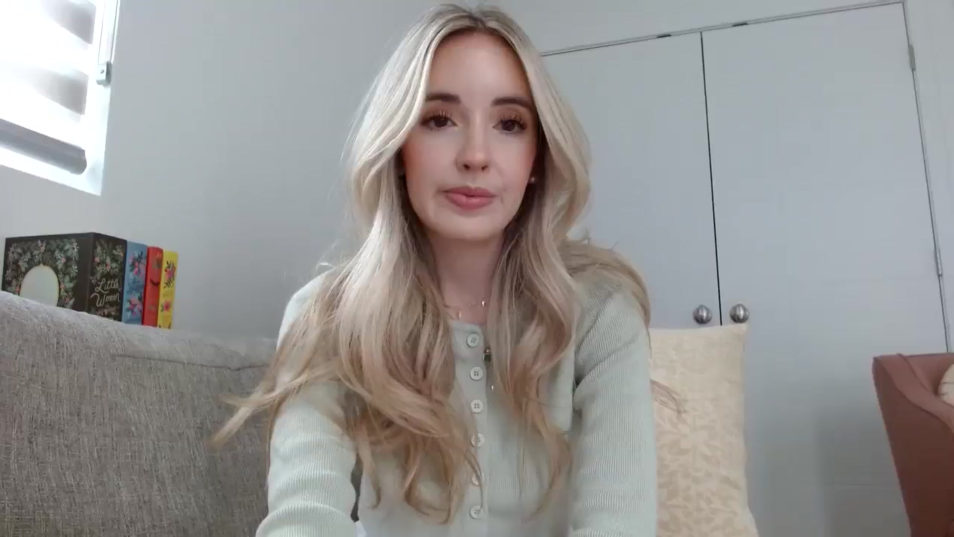 Gallery image thumbnail from Vegansoda's myfreecams stream on, 02/21/2024, 21:30 image 14 of 20