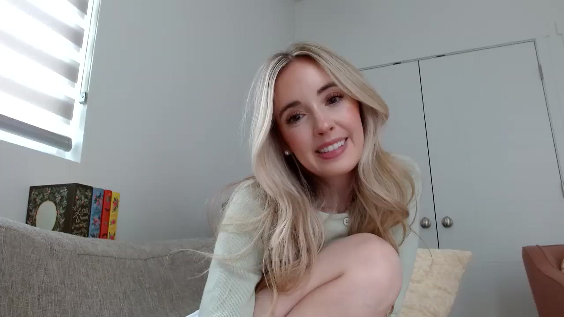 Gallery image thumbnail from Vegansoda's myfreecams stream on, 02/21/2024, 22:19 image 1 of 20
