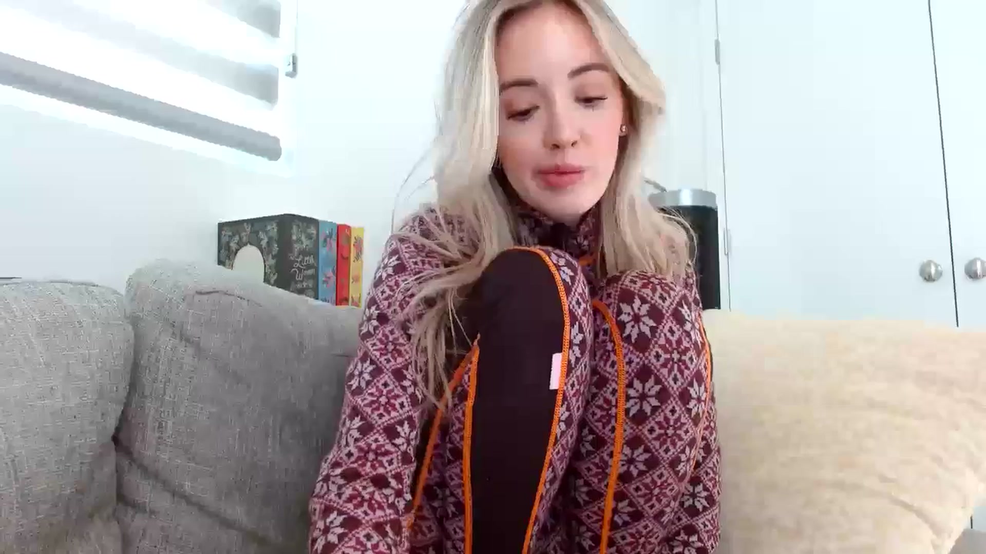 Gallery image thumbnail from Vegansoda's myfreecams stream on, 02/22/2024, 22:55 image 12 of 20