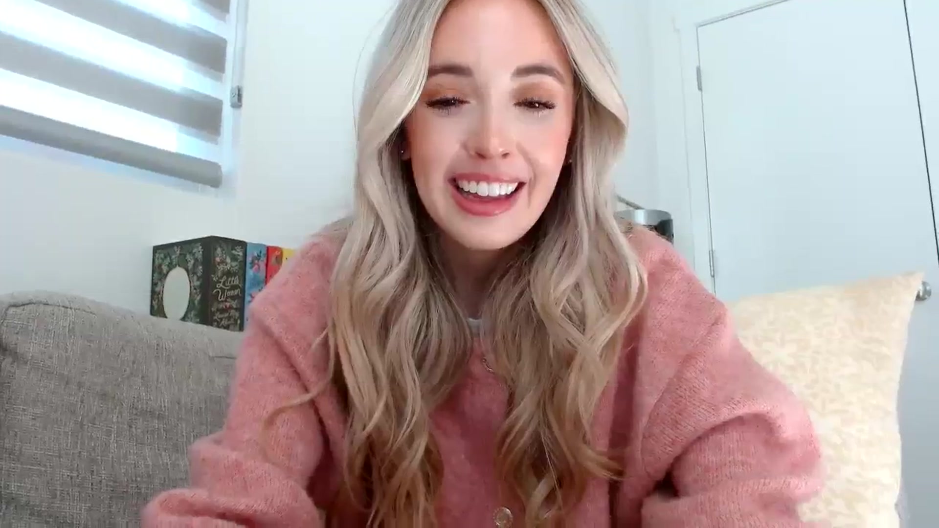 Gallery image thumbnail from Vegansoda's myfreecams stream on, 02/25/2024, 22:09 image 9 of 20