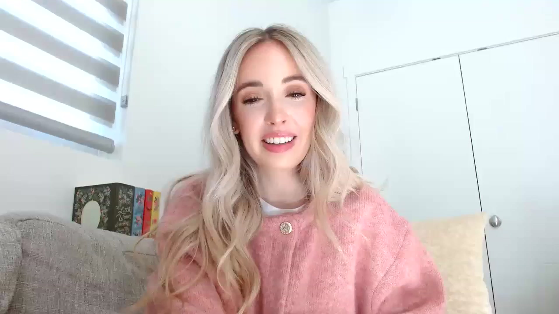 Gallery image thumbnail from Vegansoda's myfreecams stream on, 02/25/2024, 22:09 image 1 of 20