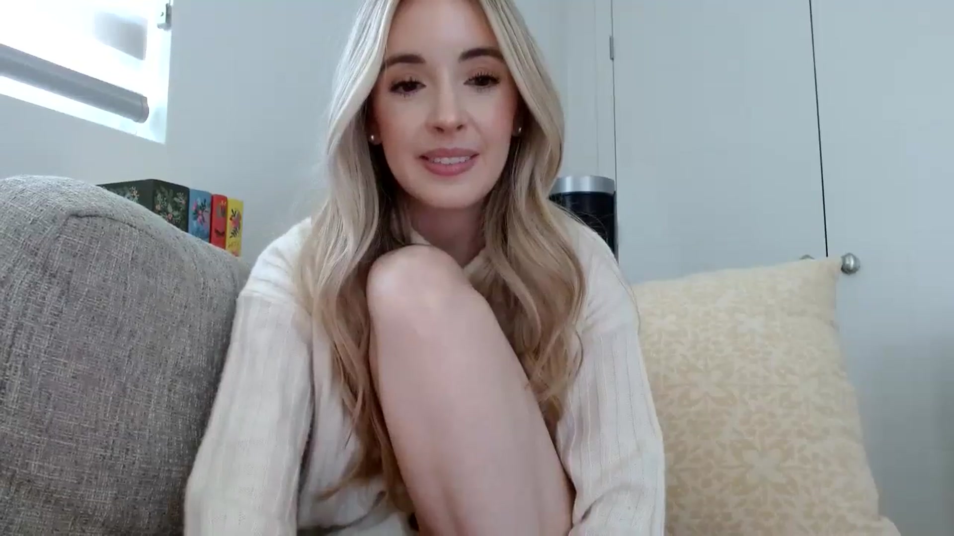 Gallery image thumbnail from Vegansoda's myfreecams stream on, 02/29/2024, 24:01 image 8 of 20