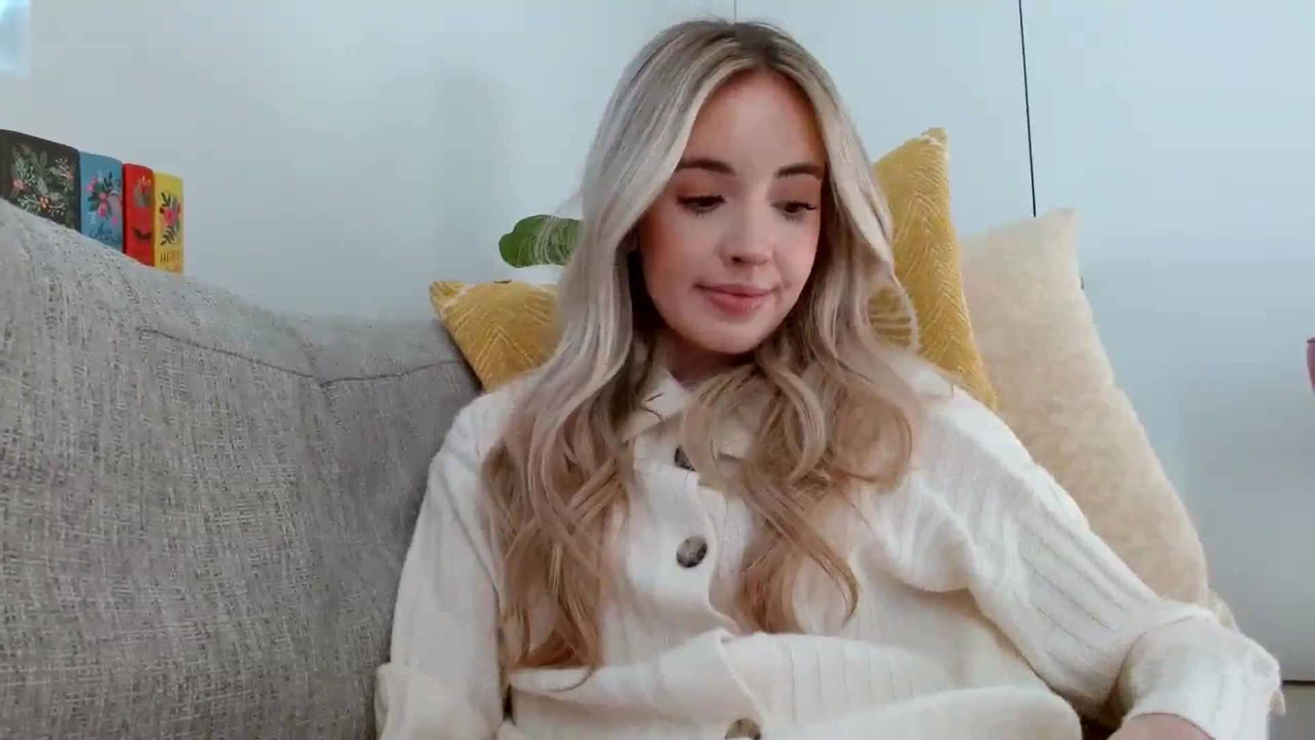 Gallery image thumbnail from Vegansoda's myfreecams stream on, 02/29/2024, 24:01 image 11 of 20