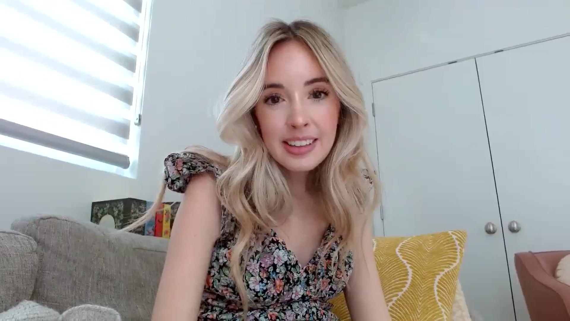 Gallery image thumbnail from Vegansoda's myfreecams stream on, 03/04/2024, 21:57 image 18 of 20