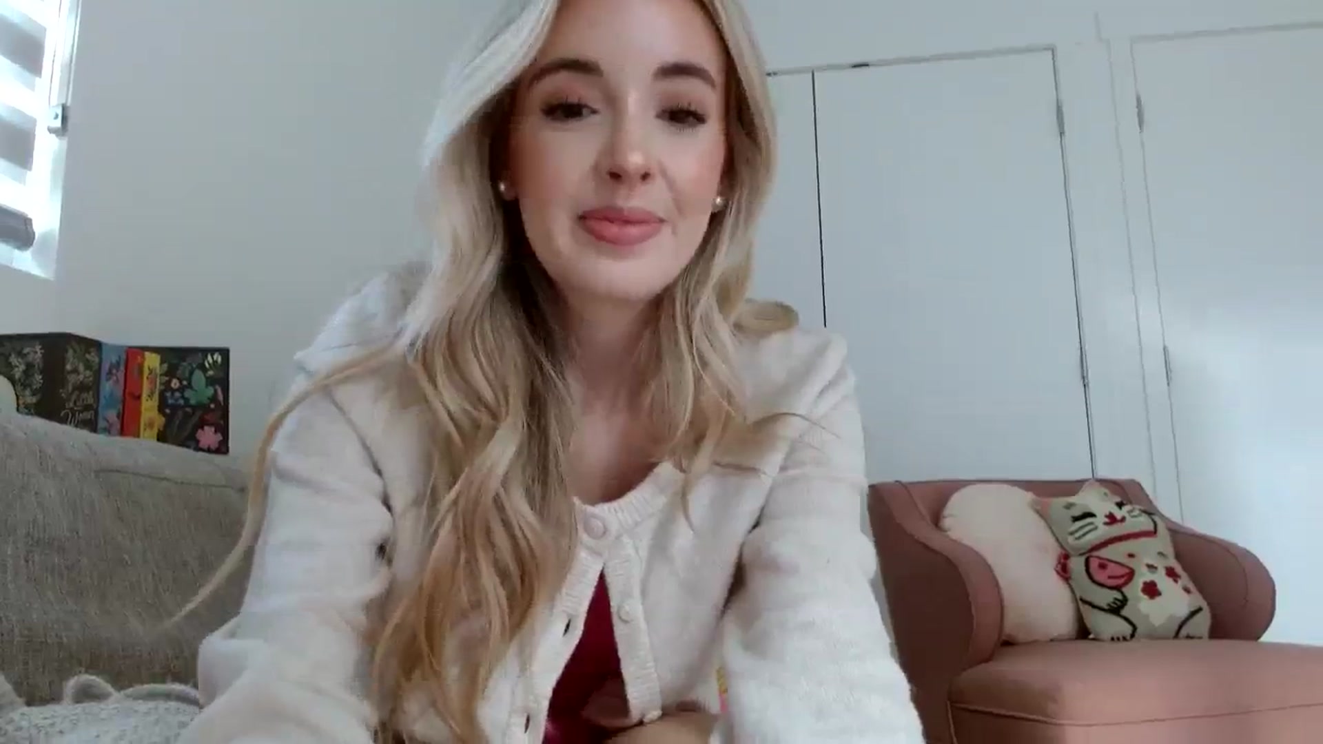 Gallery image thumbnail from Vegansoda's myfreecams stream on, 03/05/2024, 22:41 image 20 of 20